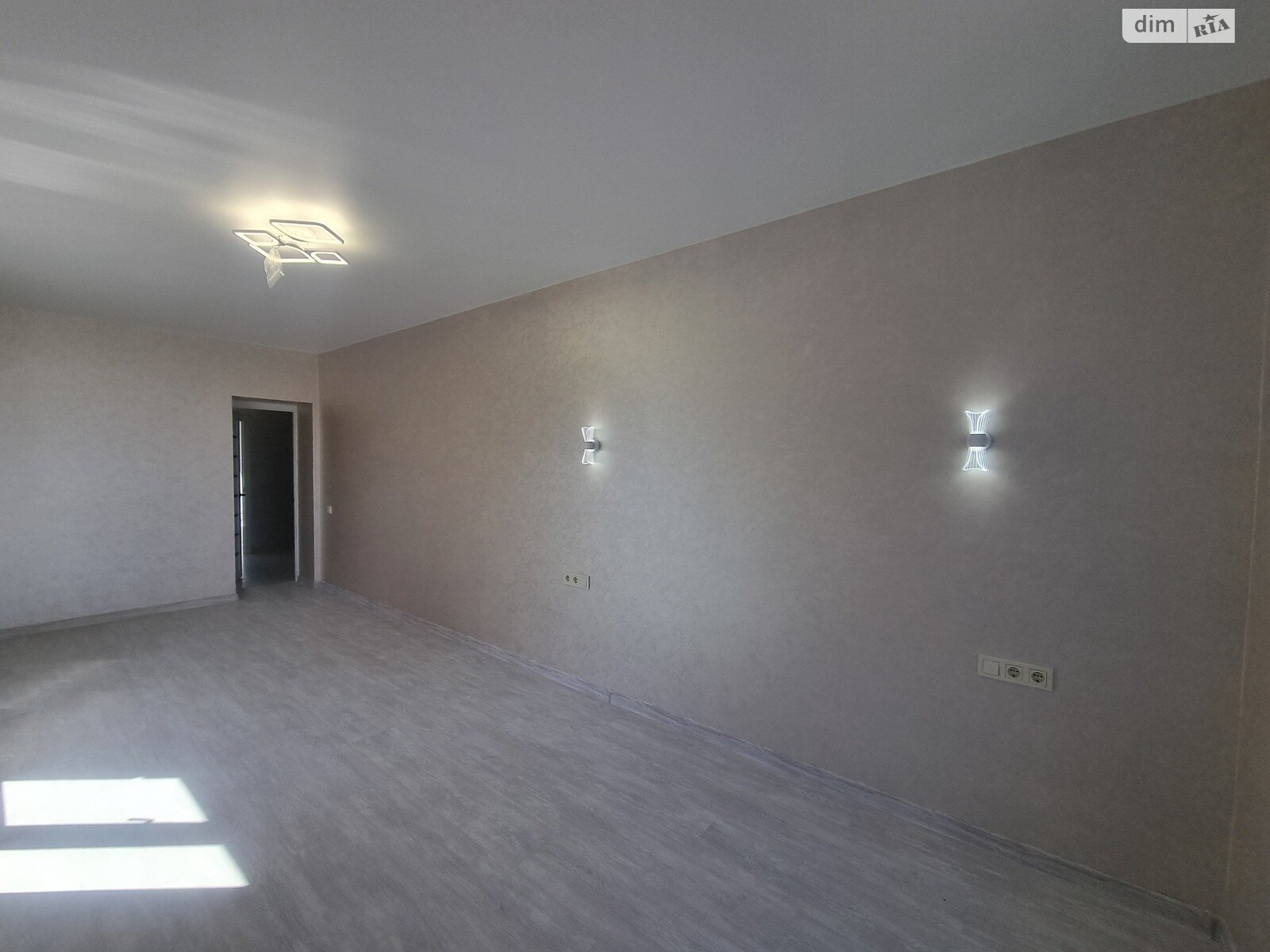 Продаж двокімнатної квартири в Ірпені, на 2-й пров. Український 24, район Ірпінь фото 1 Продаж двокімнатної квартири в Ірпені, на 2-й пров. Український 24, район Ірпінь фото 1