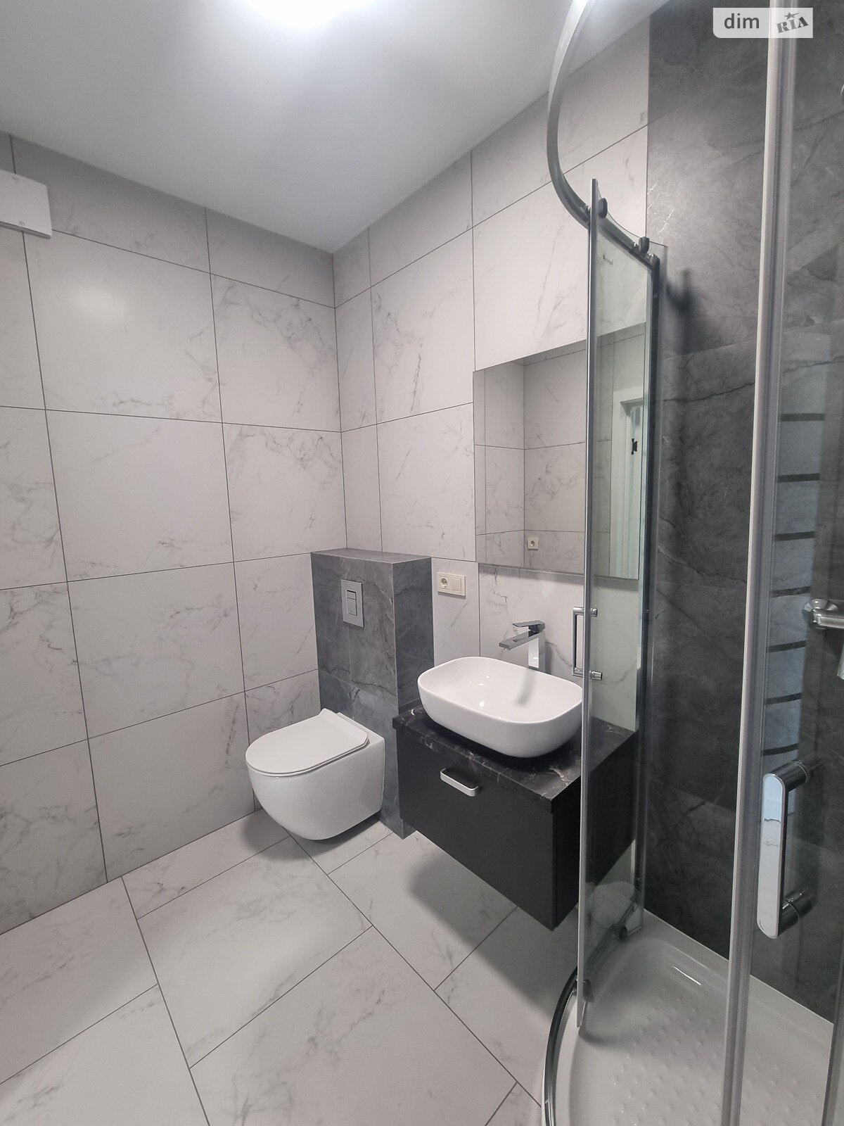 Продаж двокімнатної квартири в Ірпені, на 2-й пров. Український 24, район Ірпінь фото 1 Продаж двокімнатної квартири в Ірпені, на 2-й пров. Український 24, район Ірпінь фото 1