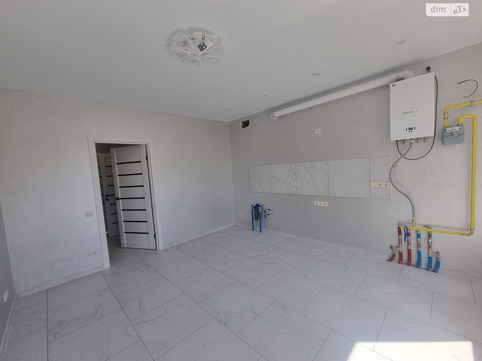 Продаж двокімнатної квартири в Ірпені, на 2-й пров. Український 24, район Ірпінь фото 1 Продаж двокімнатної квартири в Ірпені, на 2-й пров. Український 24, район Ірпінь фото 1