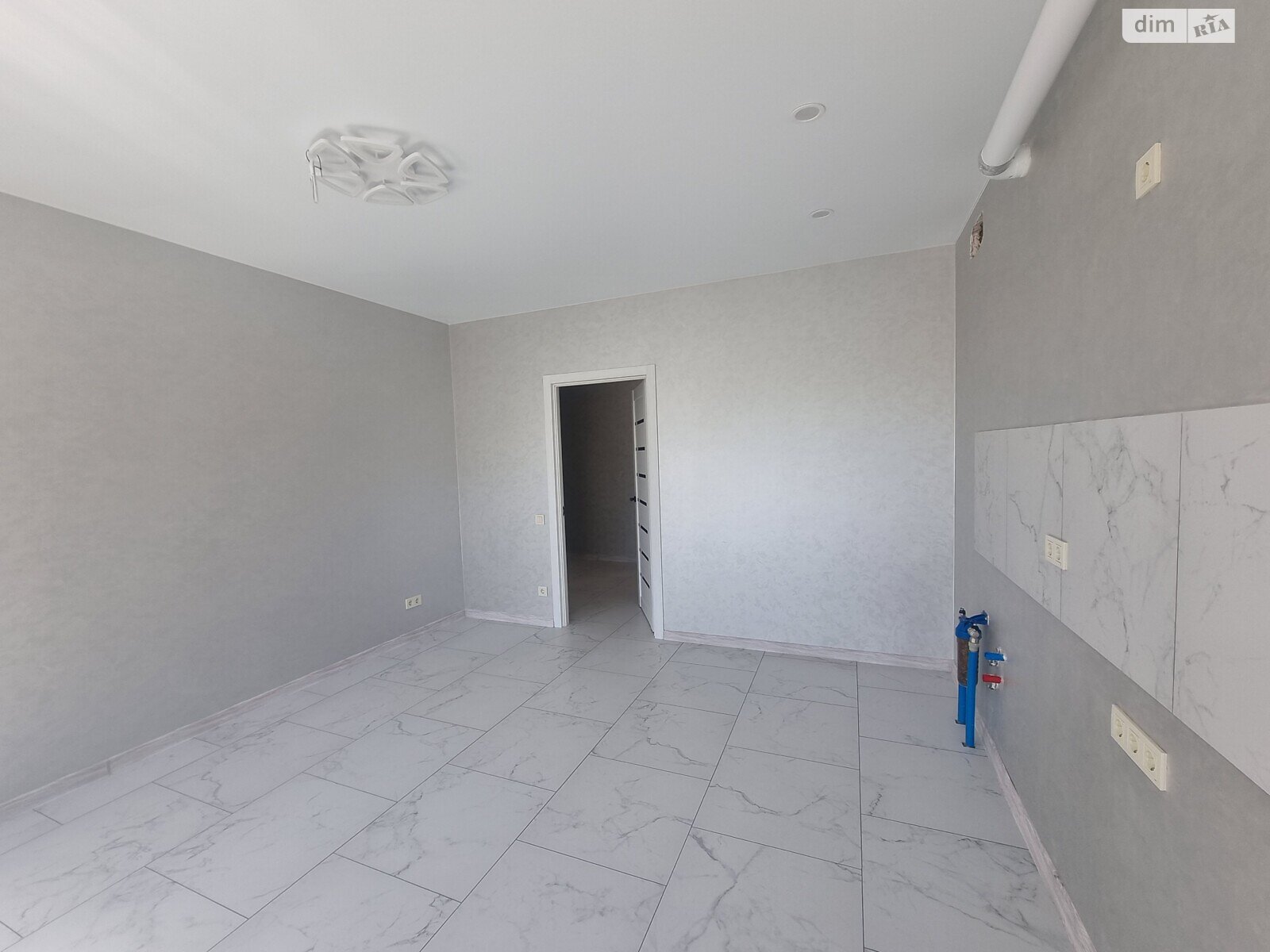 Продаж двокімнатної квартири в Ірпені, на 2-й пров. Український 24, район Ірпінь фото 1 Продаж двокімнатної квартири в Ірпені, на 2-й пров. Український 24, район Ірпінь фото 1