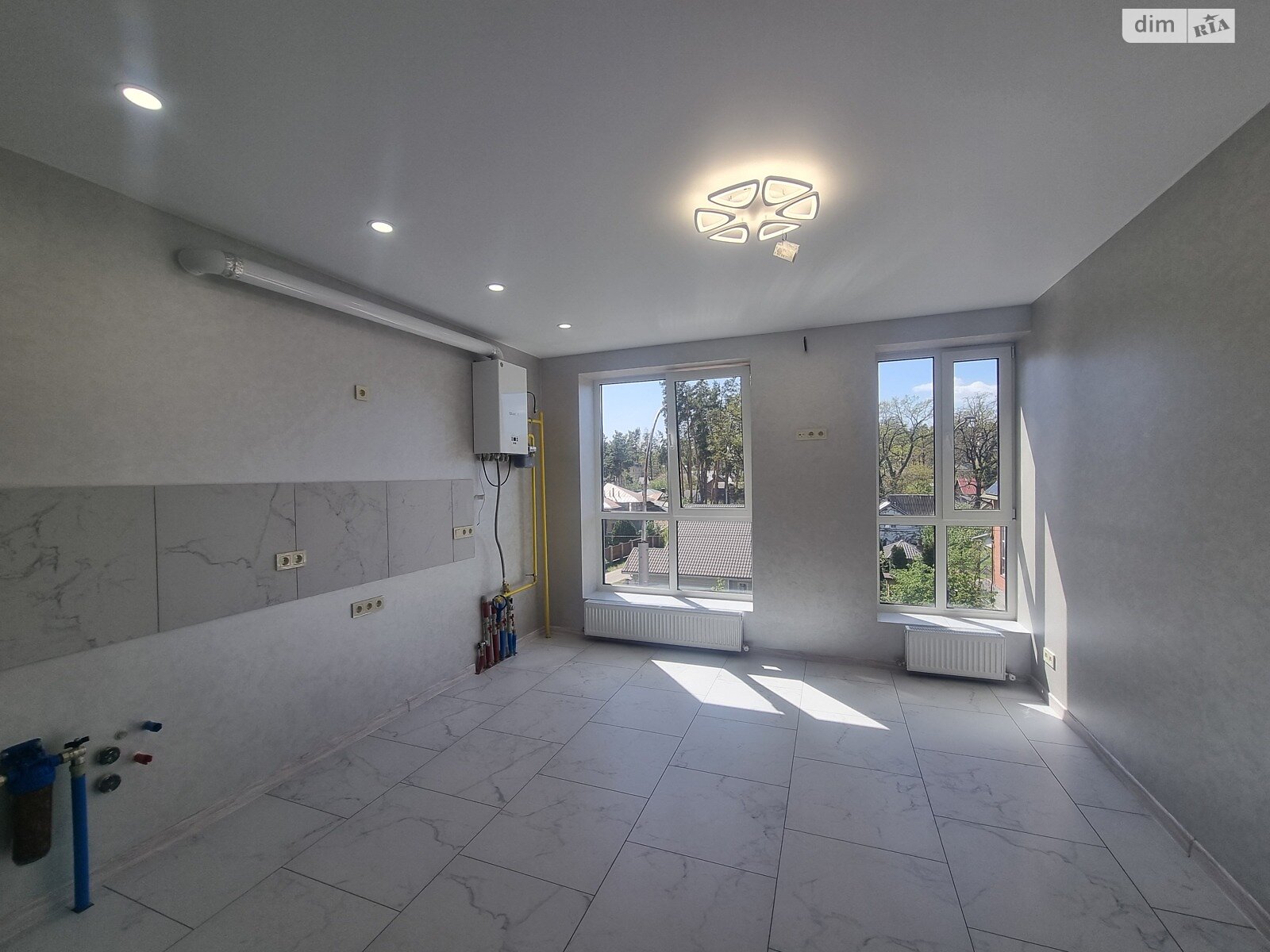 Продаж двокімнатної квартири в Ірпені, на 2-й пров. Український 24, район Ірпінь фото 1 Продаж двокімнатної квартири в Ірпені, на 2-й пров. Український 24, район Ірпінь фото 1