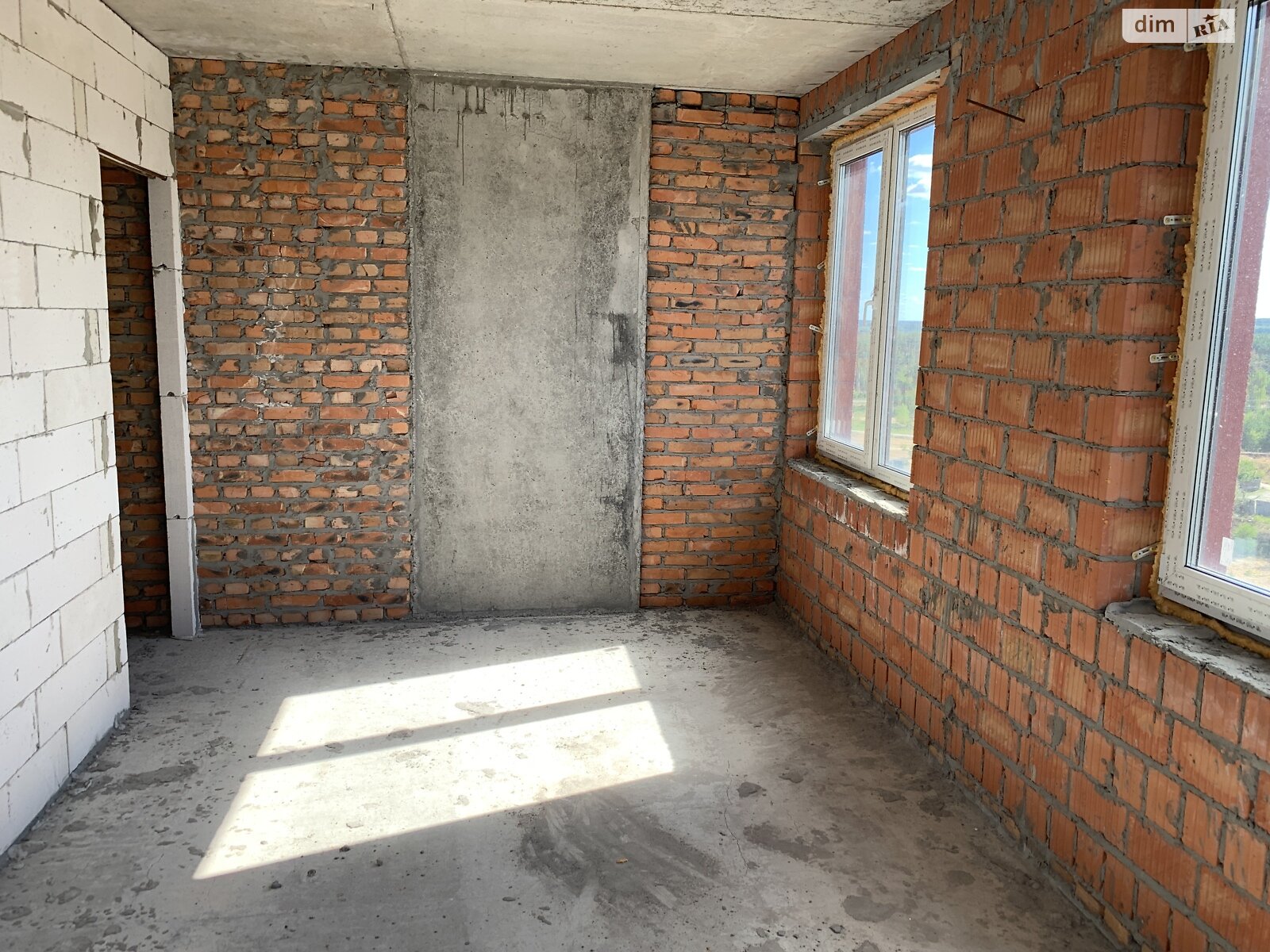 Продажа трехкомнатной квартиры в Ирпене, на ул. Университетская, район Ирпень фото 1 Продажа трехкомнатной квартиры в Ирпене, на ул. Университетская, район Ирпень фото 1