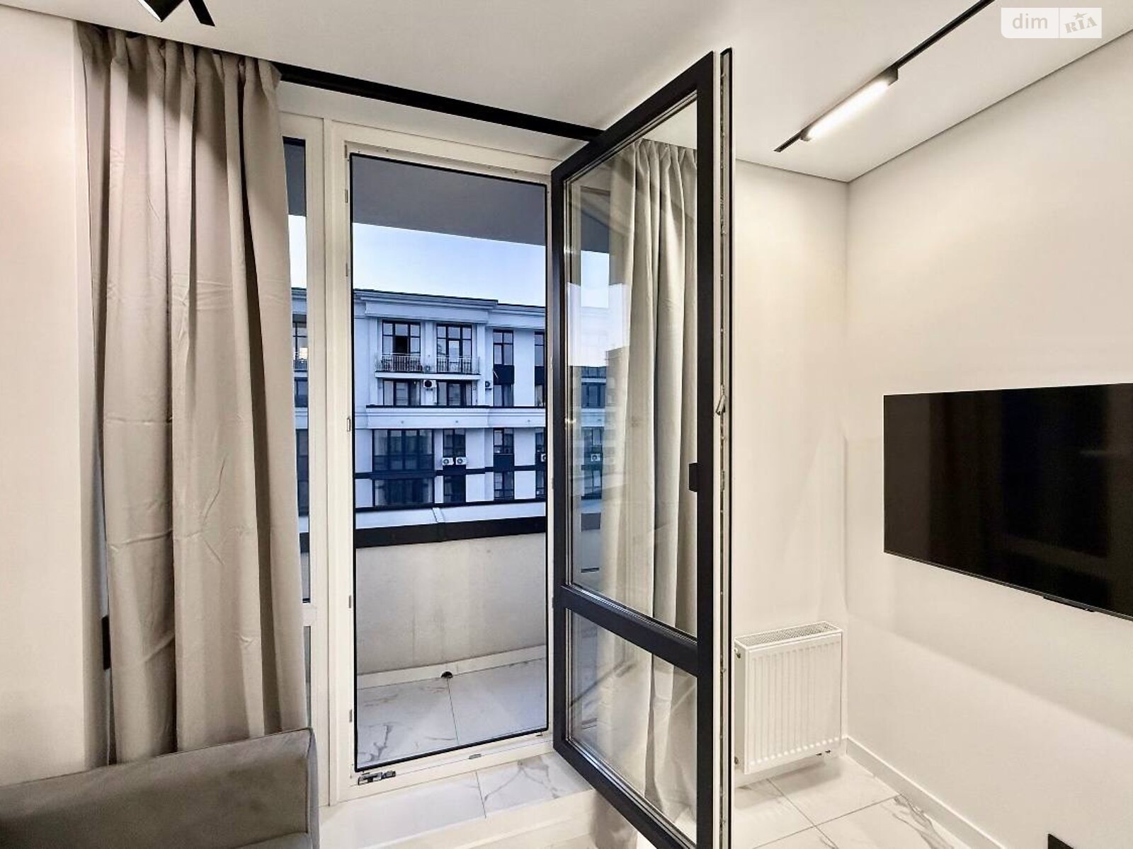 Продаж однокімнатної квартири в Ірпені, на вул. Університетська 3/3, район Ірпінь фото 1 Продаж однокімнатної квартири в Ірпені, на вул. Університетська 3/3, район Ірпінь фото 1