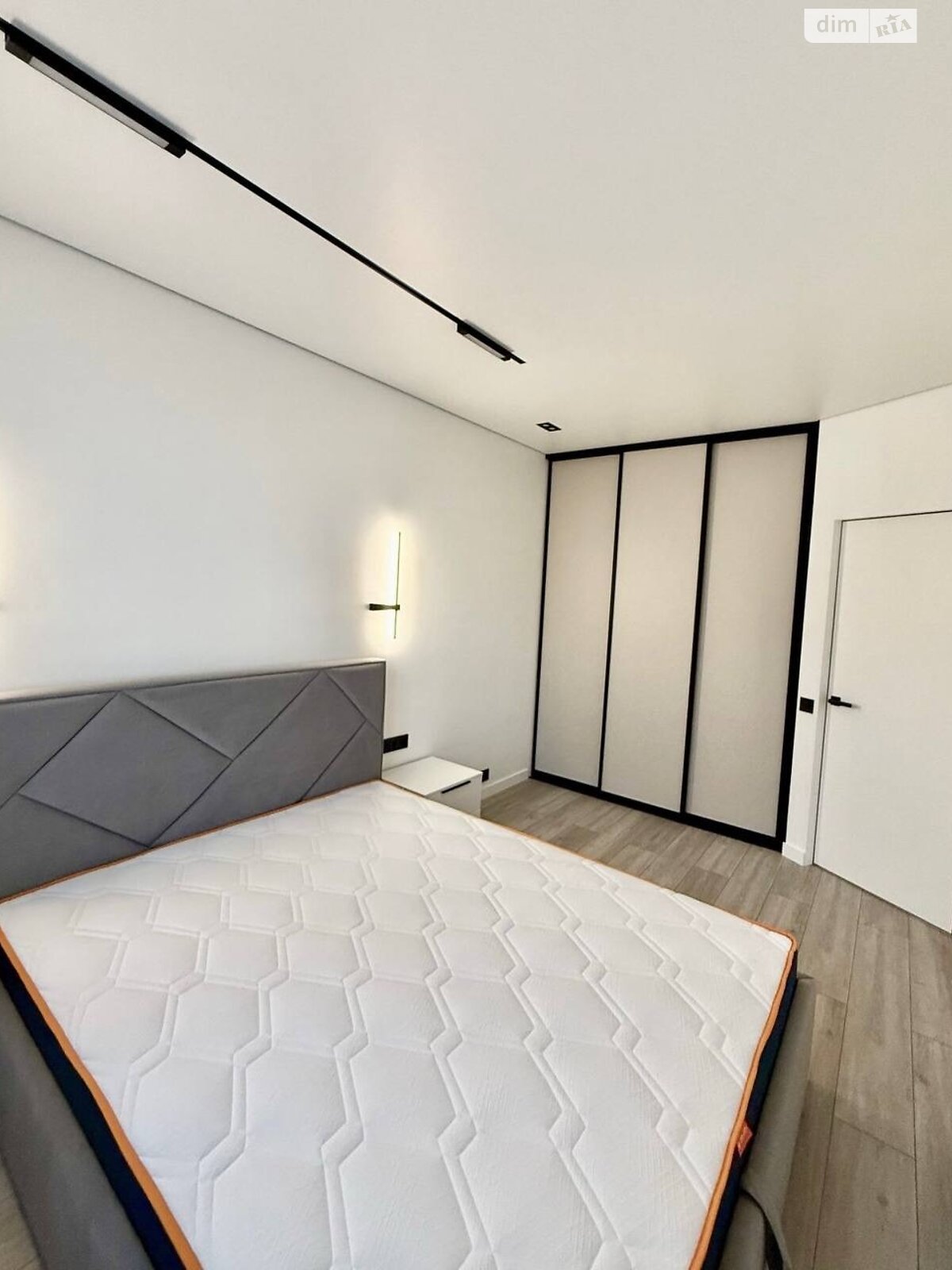 Продаж однокімнатної квартири в Ірпені, на вул. Університетська 3/3, район Ірпінь фото 1 Продаж однокімнатної квартири в Ірпені, на вул. Університетська 3/3, район Ірпінь фото 1