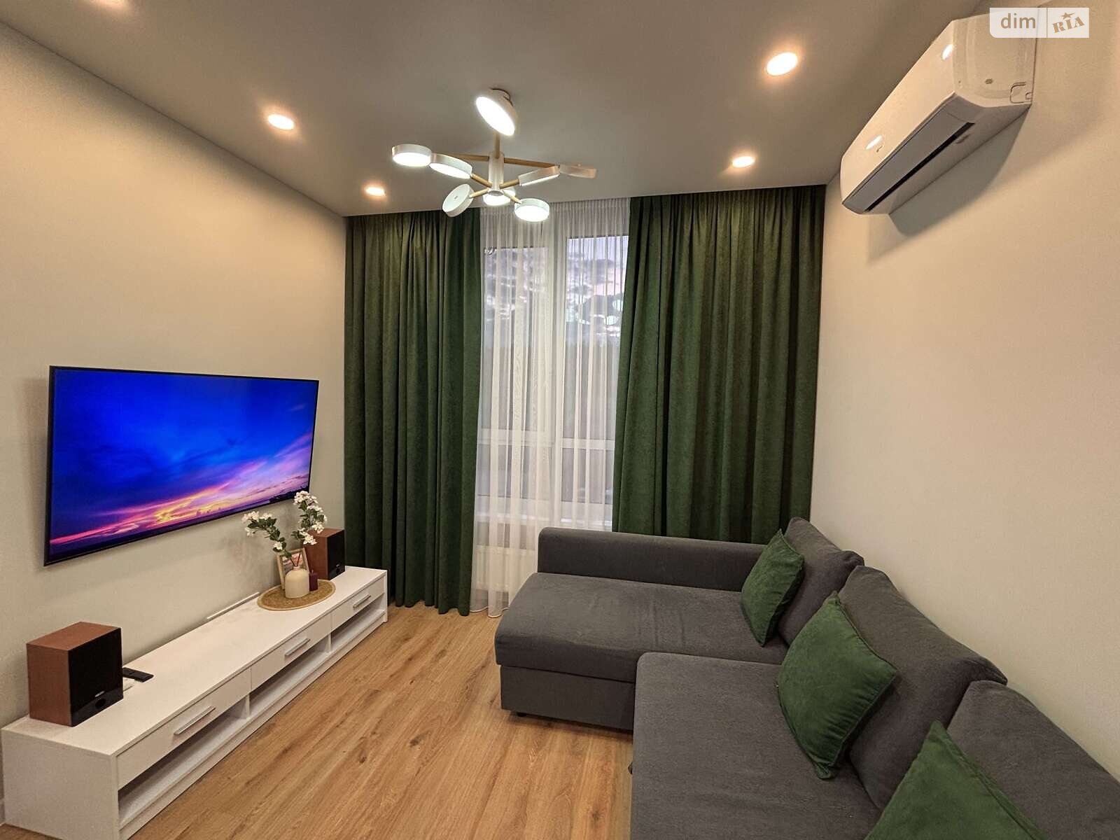 Продажа двухкомнатной квартиры в Ирпене, на ул. Университетская 1Г, район Ирпень фото 1 Продажа двухкомнатной квартиры в Ирпене, на ул. Университетская 1Г, район Ирпень фото 1