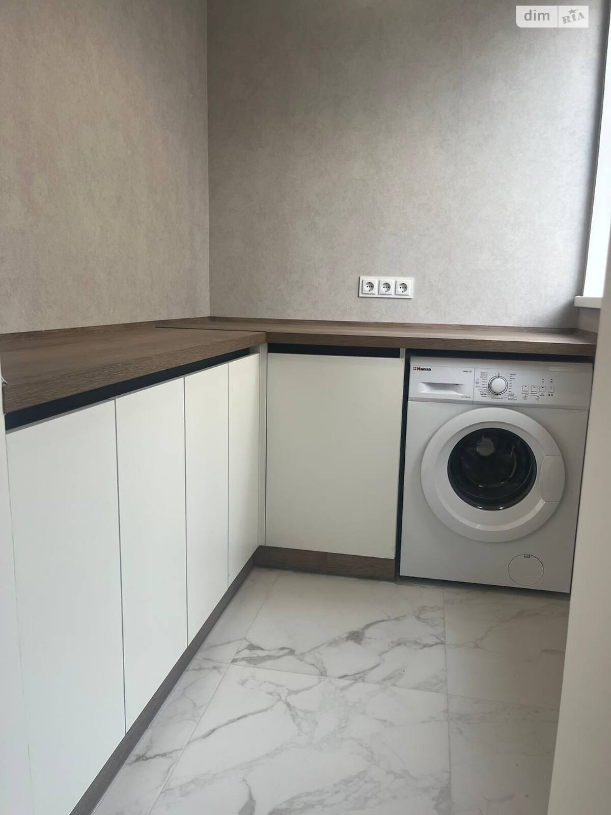 Продажа трехкомнатной квартиры в Ирпене, на ул. Василия Стуса 25Б, район Ирпень фото 1 Продажа трехкомнатной квартиры в Ирпене, на ул. Василия Стуса 25Б, район Ирпень фото 1