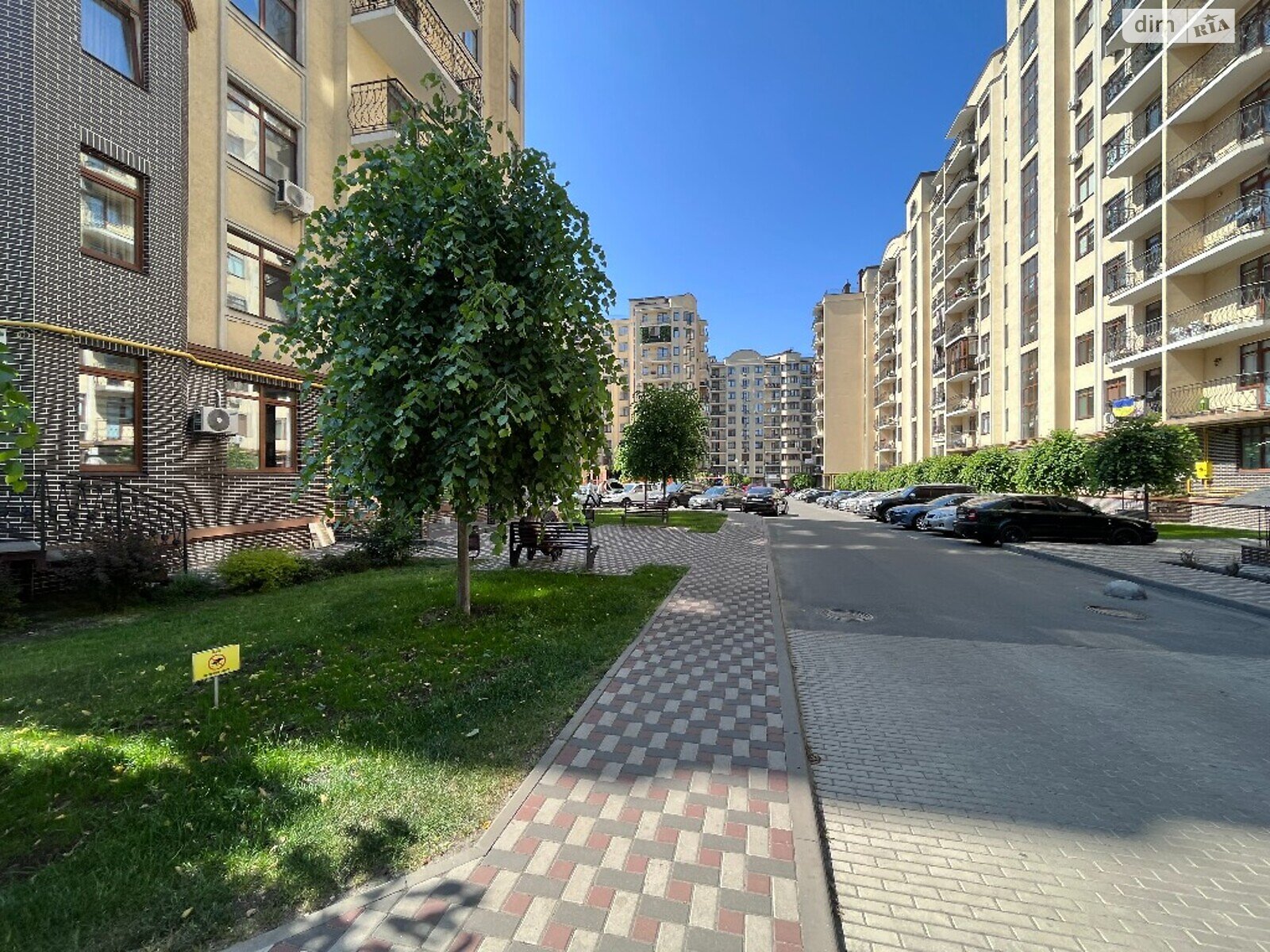 Продаж двокімнатної квартири в Ірпені, на вул. Західна 12, район Ірпінь фото 1 Продаж двокімнатної квартири в Ірпені, на вул. Західна 12, район Ірпінь фото 1