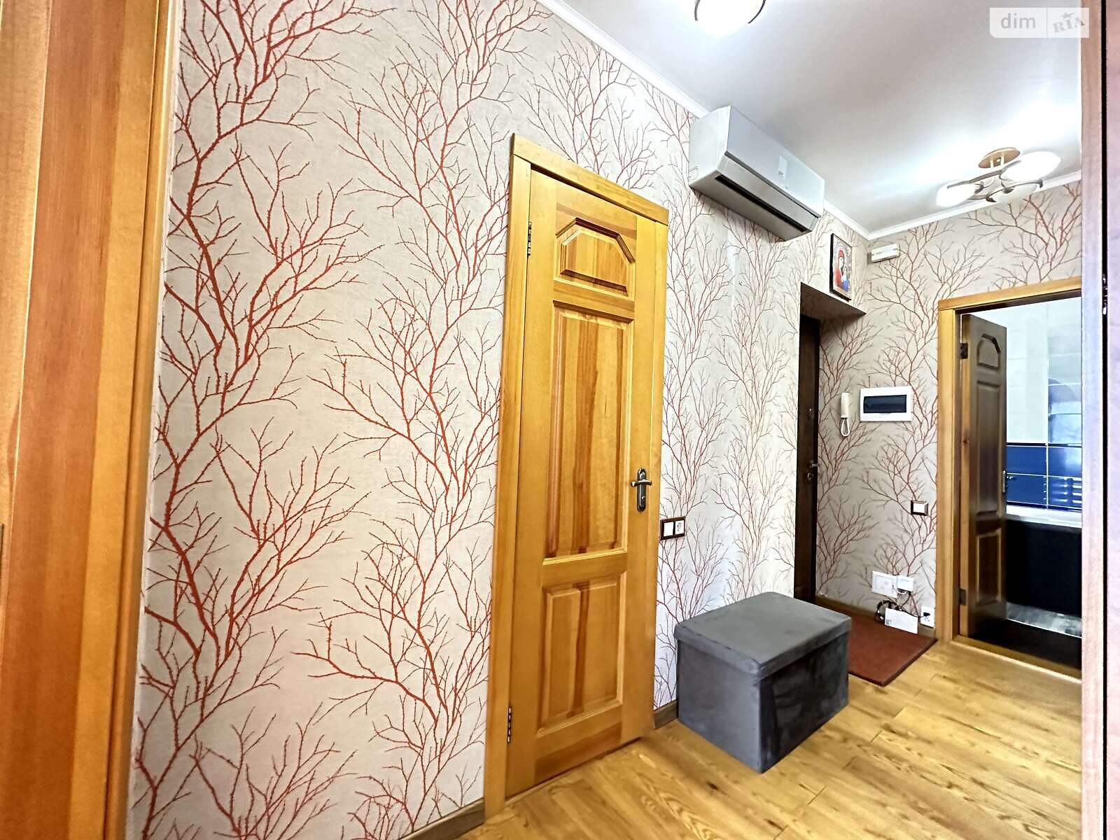 Продаж двокімнатної квартири в Ірпені, на вул. Західна 8, кв. 134, район Ірпінь фото 1 Продаж двокімнатної квартири в Ірпені, на вул. Західна 8, кв. 134, район Ірпінь фото 1