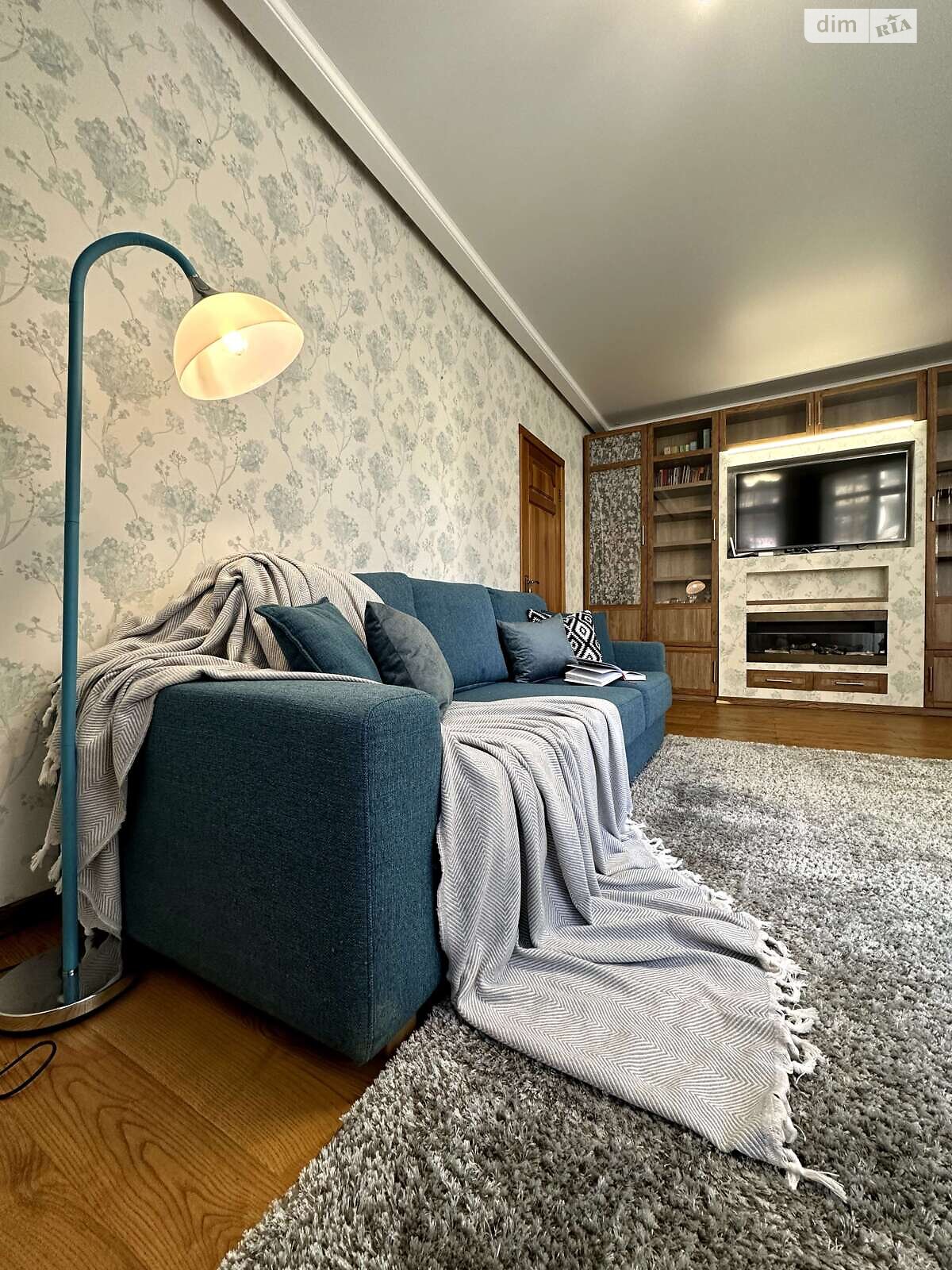 Продаж двокімнатної квартири в Ірпені, на вул. Західна 8, кв. 134, район Ірпінь фото 1 Продаж двокімнатної квартири в Ірпені, на вул. Західна 8, кв. 134, район Ірпінь фото 1