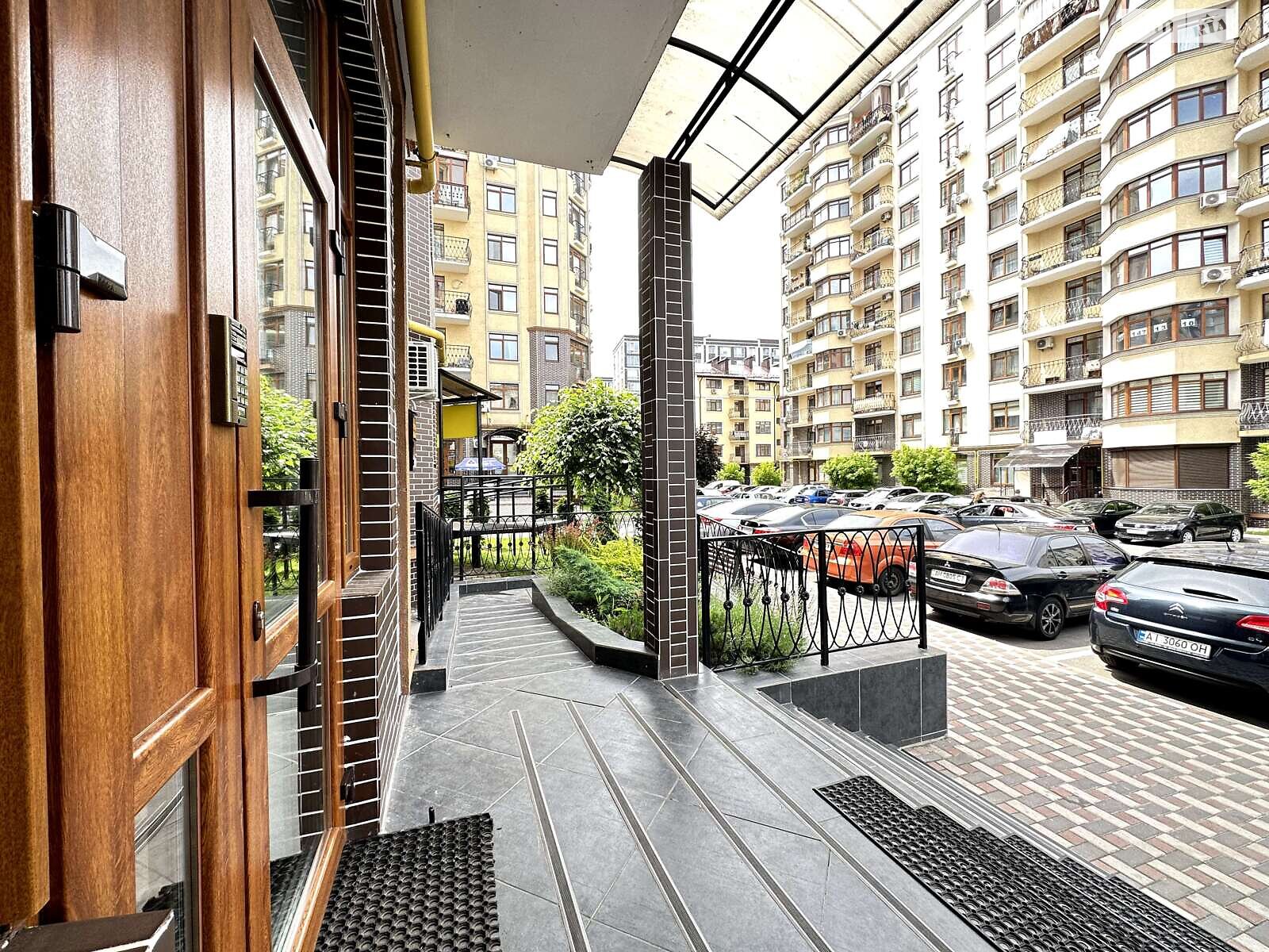 Продаж двокімнатної квартири в Ірпені, на вул. Західна 8, кв. 134, район Ірпінь фото 1 Продаж двокімнатної квартири в Ірпені, на вул. Західна 8, кв. 134, район Ірпінь фото 1