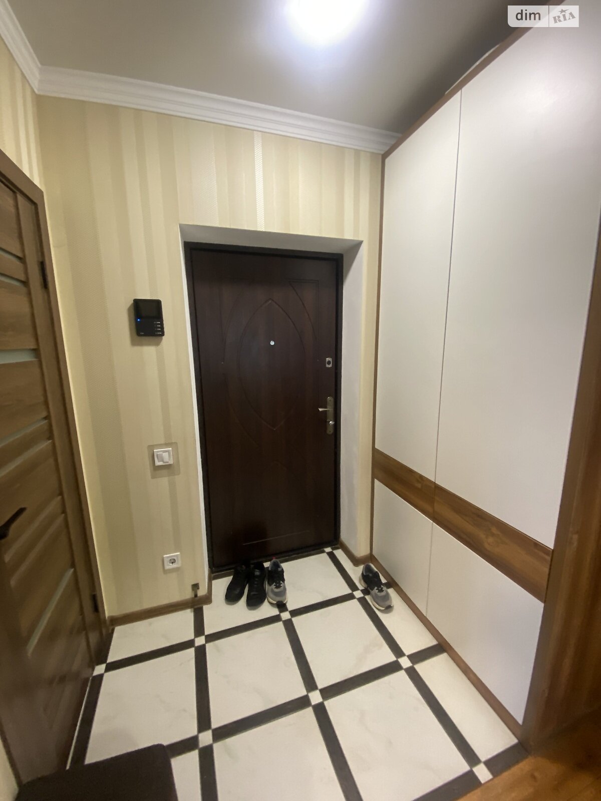 Продаж двокімнатної квартири в Ірпені, на вул. Західна 4, кв. 73, район Ірпінь фото 1 Продаж двокімнатної квартири в Ірпені, на вул. Західна 4, кв. 73, район Ірпінь фото 1