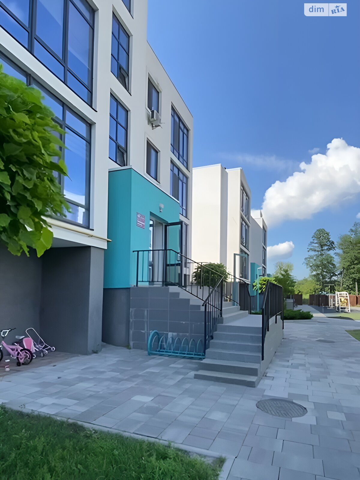 Продаж двокімнатної квартири в Ірпені, на вул. Захисників, район Ірпінь фото 1 Продаж двокімнатної квартири в Ірпені, на вул. Захисників, район Ірпінь фото 1