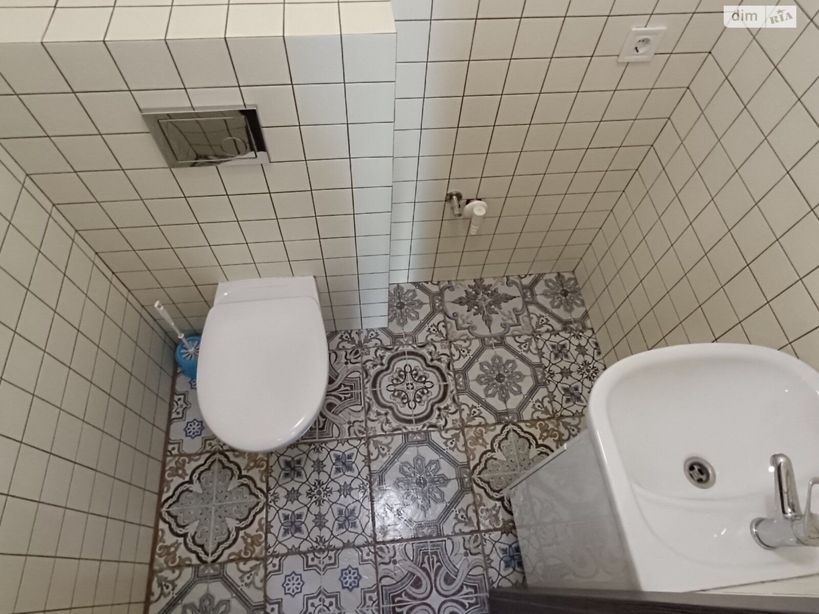 Продажа трехкомнатной квартиры в Ирпене, на ул. Кобылянской Ольги, фото 1 Продажа трехкомнатной квартиры в Ирпене, на ул. Кобылянской Ольги, фото 1