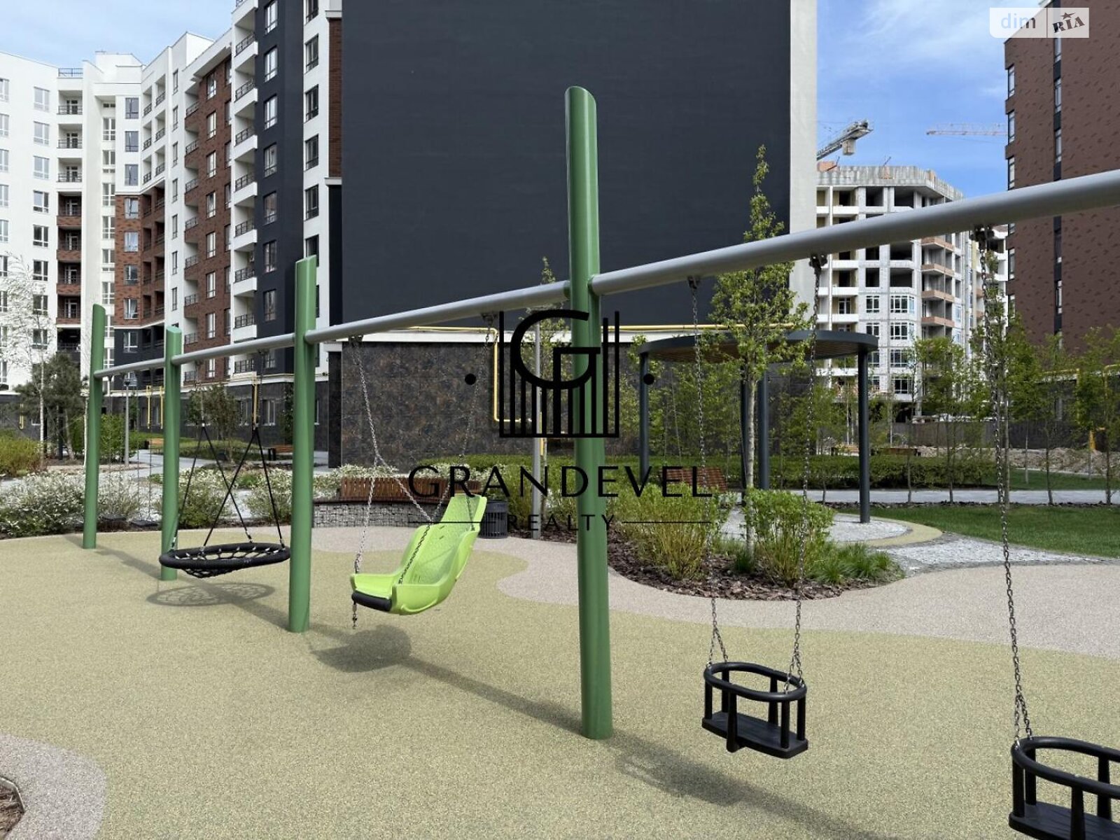 Продажа трехкомнатной квартиры в Ирпене, на ул. Кобылянской Ольги 1В/26, фото 1