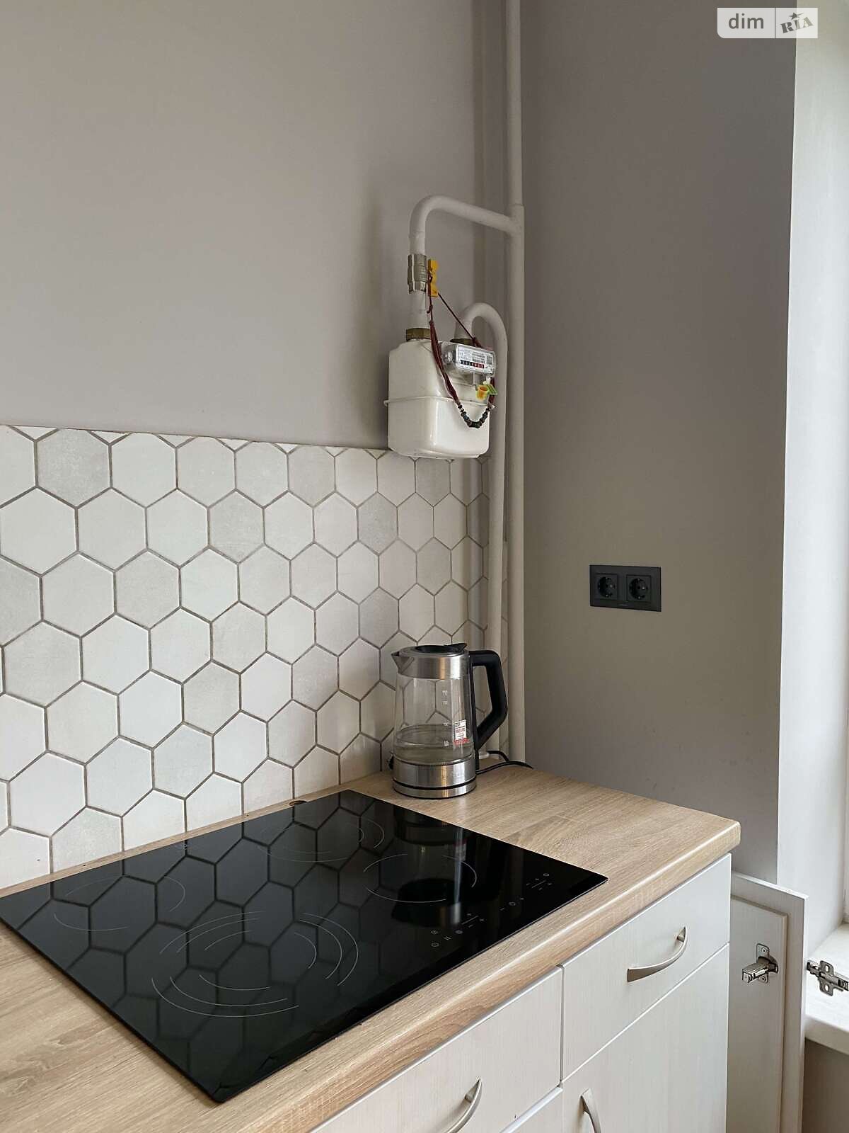 Продажа однокомнатной квартиры в Ирпене, на ул. Литературная 4А/1, фото 1