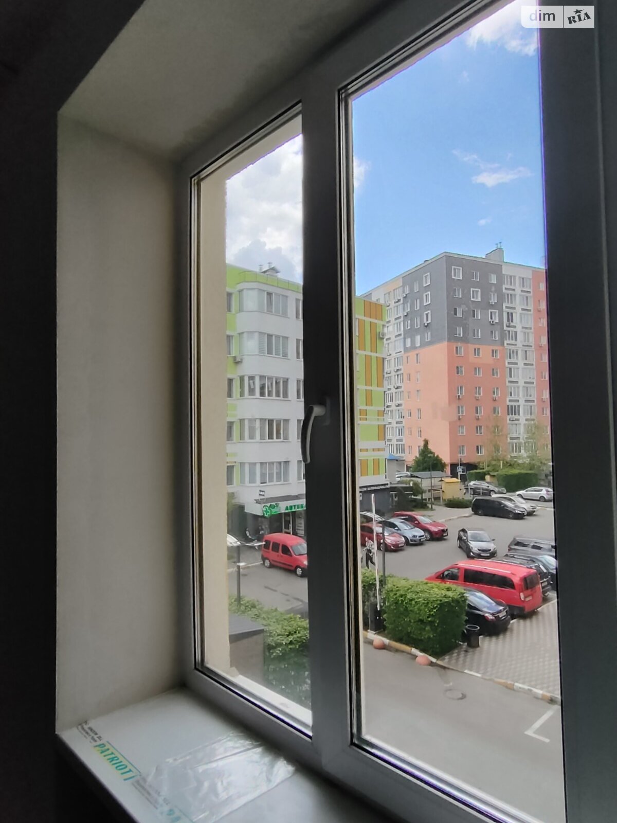 Продаж двокімнатної квартири в Ірпені, на вул. Миколи Сингаївського 1А, фото 1 Продаж двокімнатної квартири в Ірпені, на вул. Миколи Сингаївського 1А, фото 1