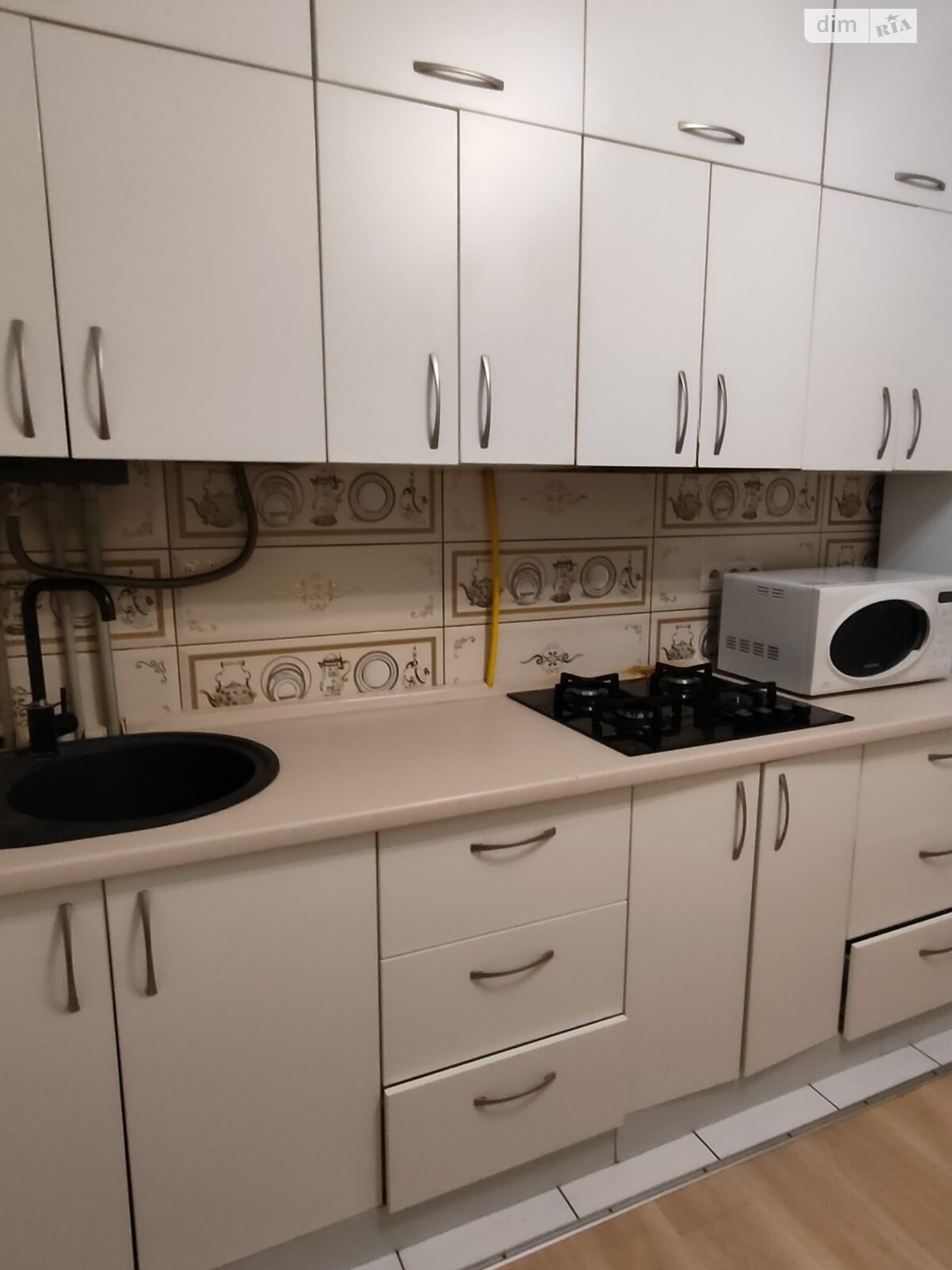 Продажа однокомнатной квартиры в Ирпене, на ул. Николая Сингаевского 10В, фото 1