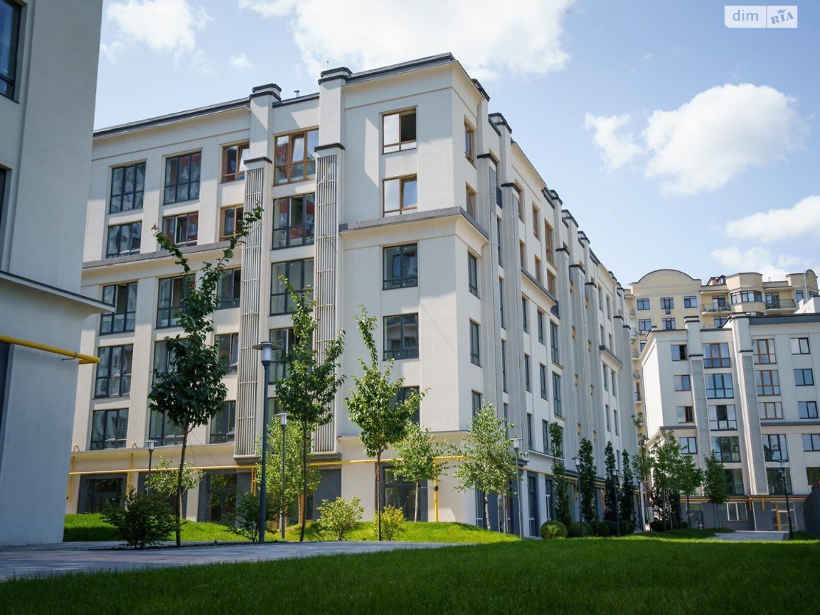 Продаж однокімнатної квартири в Ірпені, на вул. Миколи Сингаївського 1А, фото 1