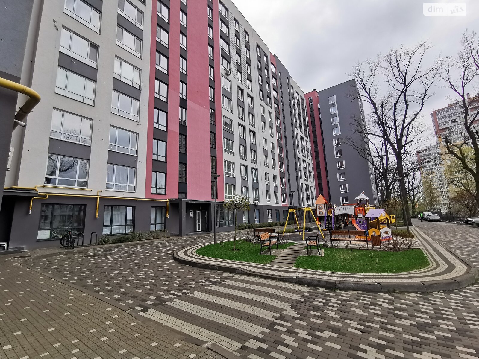 Продажа однокомнатной квартиры в Ирпене, на ул. Николая Сингаевского 6Б, фото 1