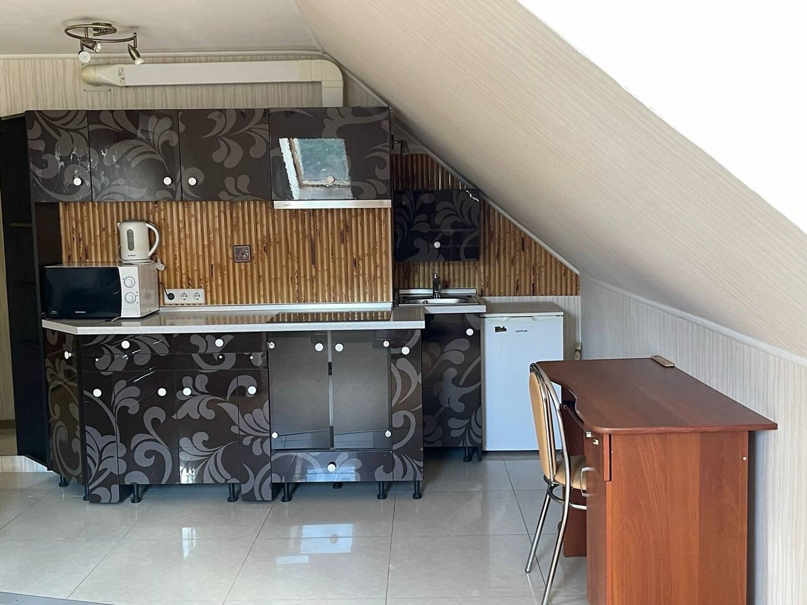 Продаж однокімнатної квартири в Ірпені, на вул. Полтавська 45, фото 1