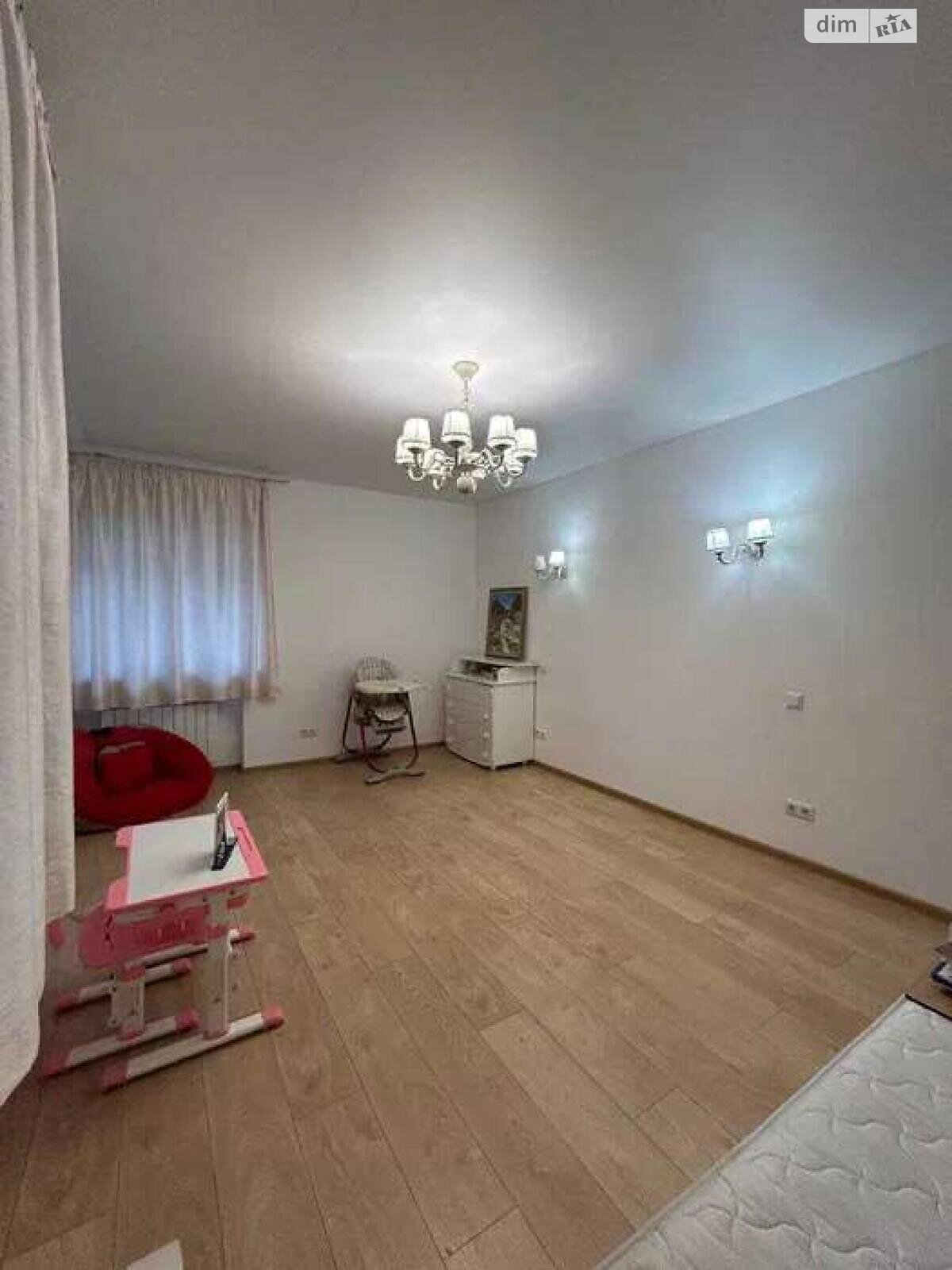 Продажа трехкомнатной квартиры в Ирпене, на ул. Степановская, фото 1 Продажа трехкомнатной квартиры в Ирпене, на ул. Степановская, фото 1
