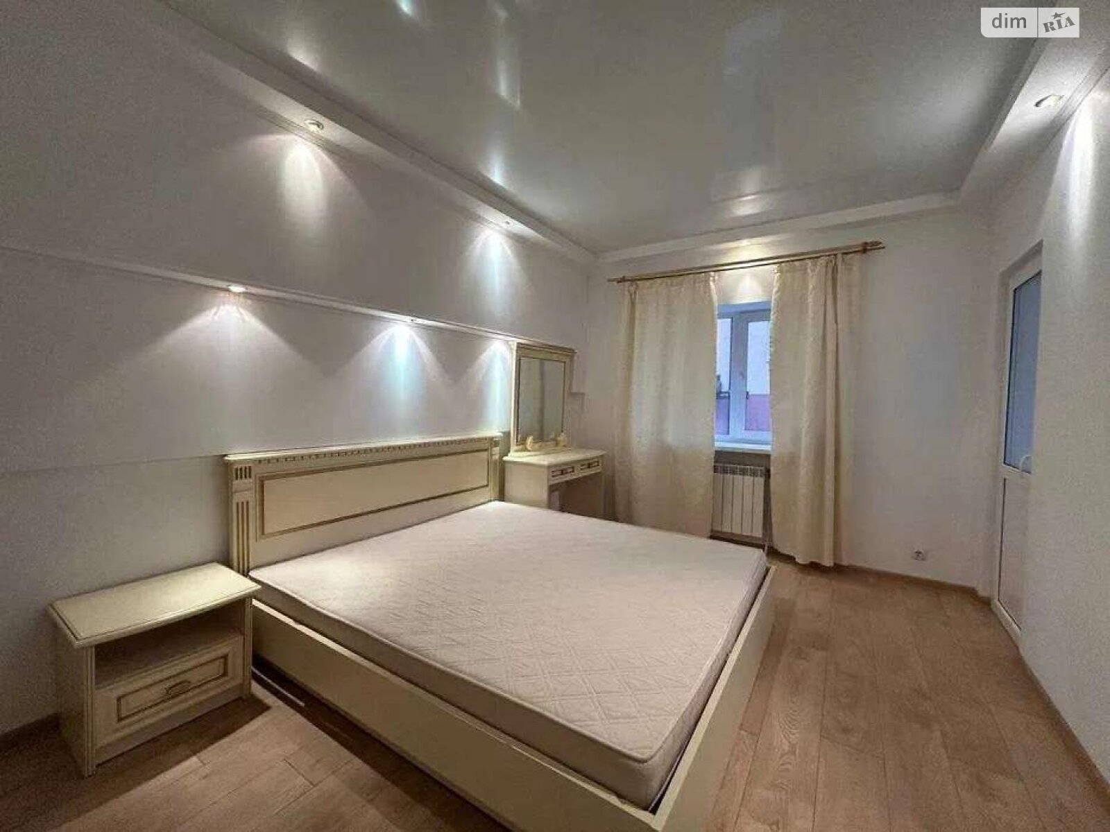Продажа трехкомнатной квартиры в Ирпене, на ул. Степановская, фото 1 Продажа трехкомнатной квартиры в Ирпене, на ул. Степановская, фото 1