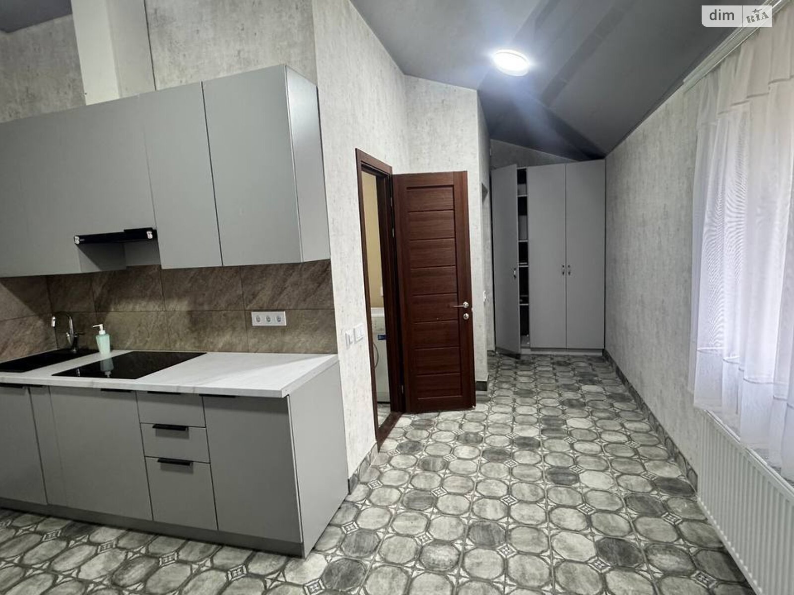 Продажа однокомнатной квартиры в Ирпене, на ул. Центральная 35А, фото 1