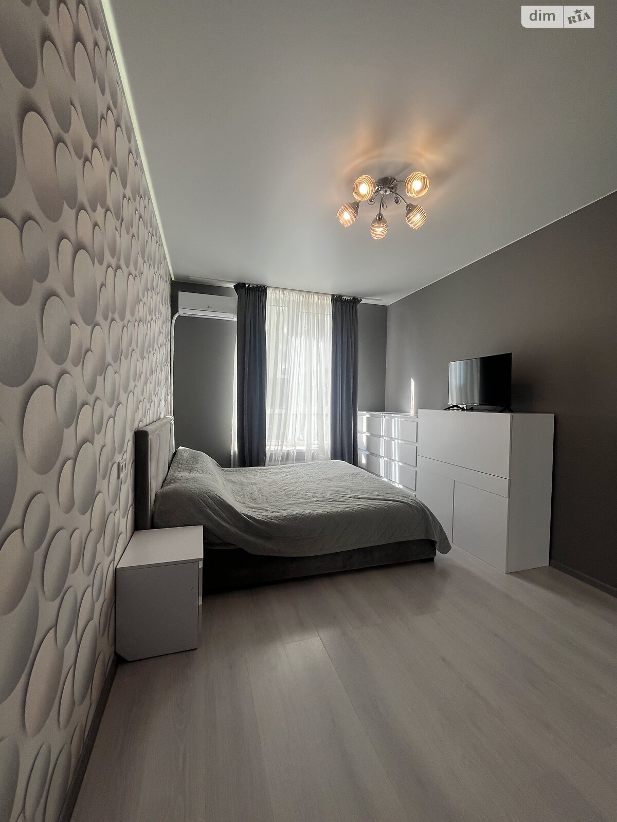 Продажа однокомнатной квартиры в Ирпене, на ул. Университетская 1Г, фото 1