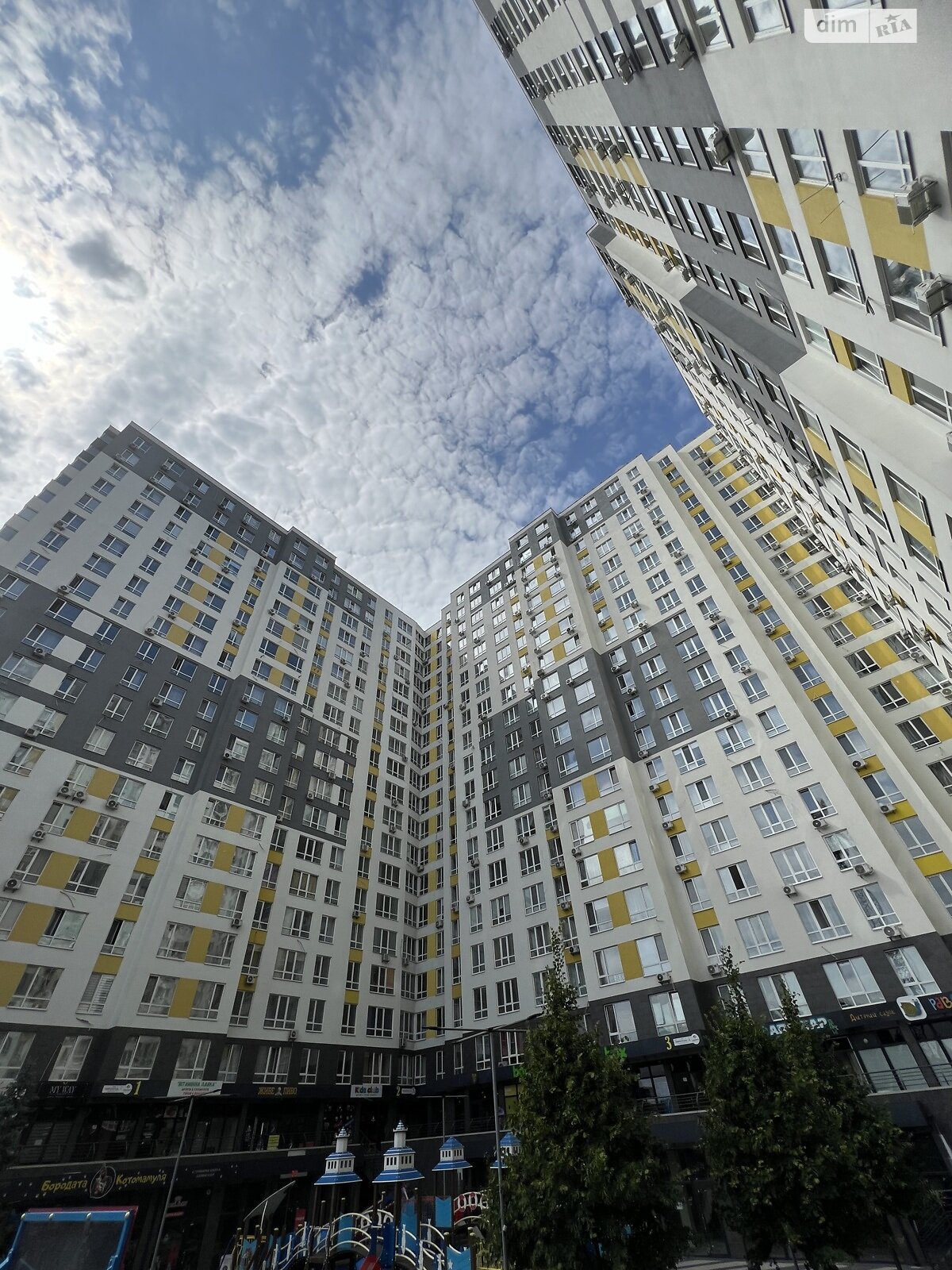 Продаж трикімнатної квартири в Ірпені, на вул. Університетська, фото 1 Продаж трикімнатної квартири в Ірпені, на вул. Університетська, фото 1