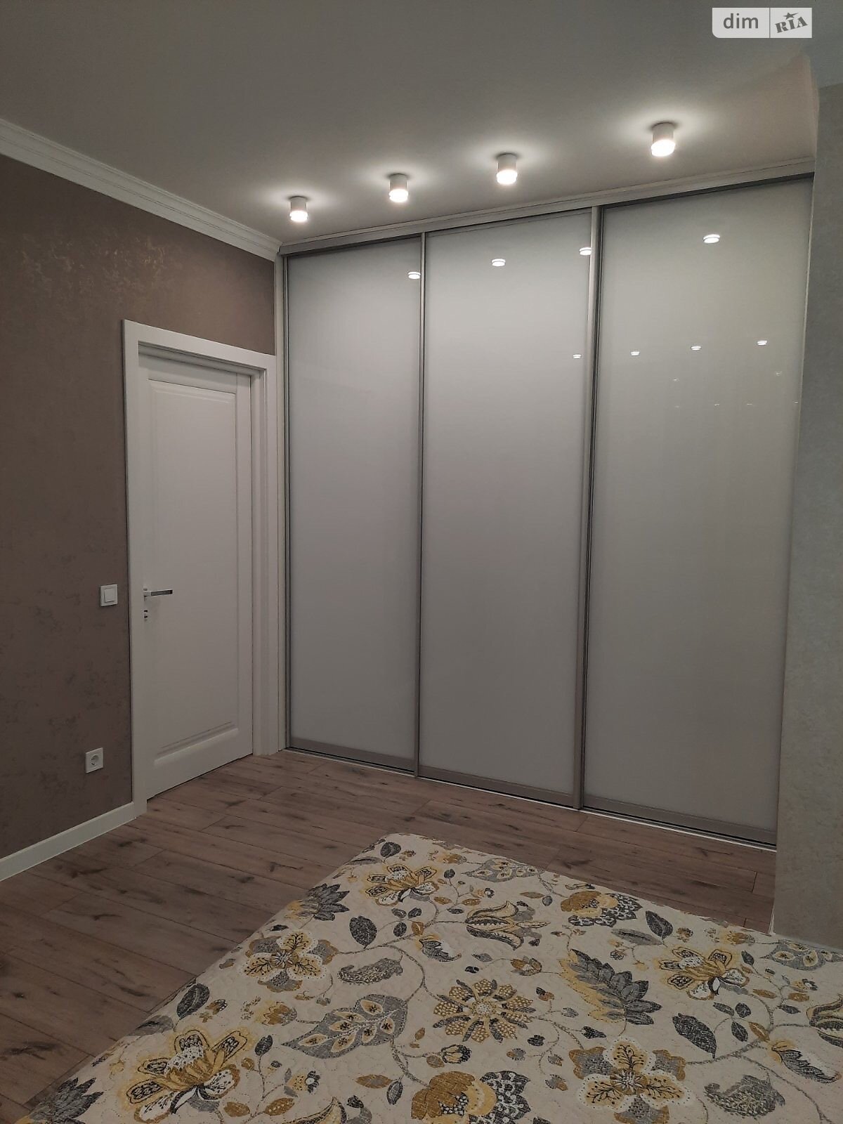 Продажа двухкомнатной квартиры в Ирпене, на ул. Университетская 3/9, фото 1 Продажа двухкомнатной квартиры в Ирпене, на ул. Университетская 3/9, фото 1