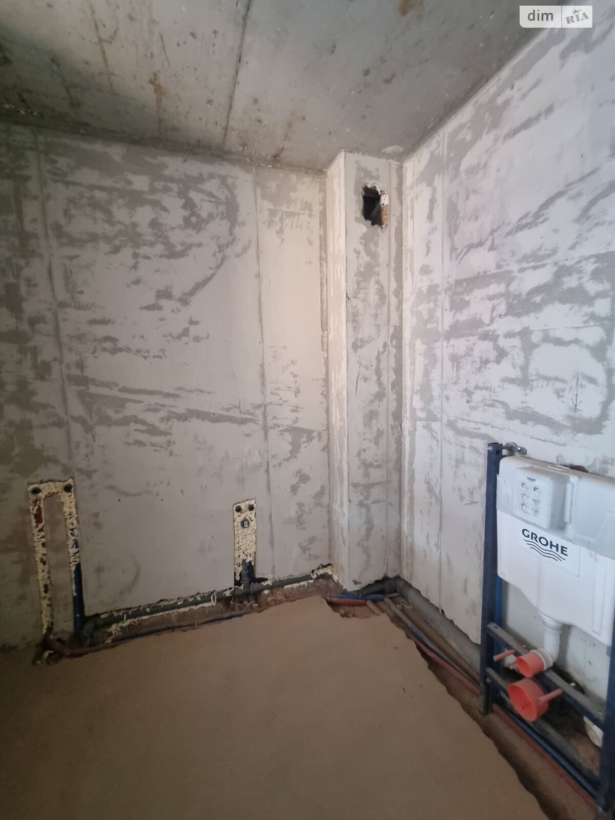 Продажа трехкомнатной квартиры в Ирпене, на ул. Василия Стуса 25Б, фото 1