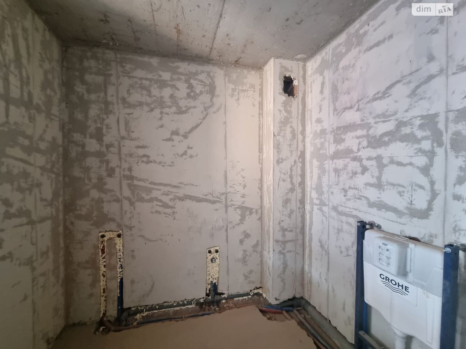 Продажа трехкомнатной квартиры в Ирпене, на ул. Василия Стуса 25Б, фото 1