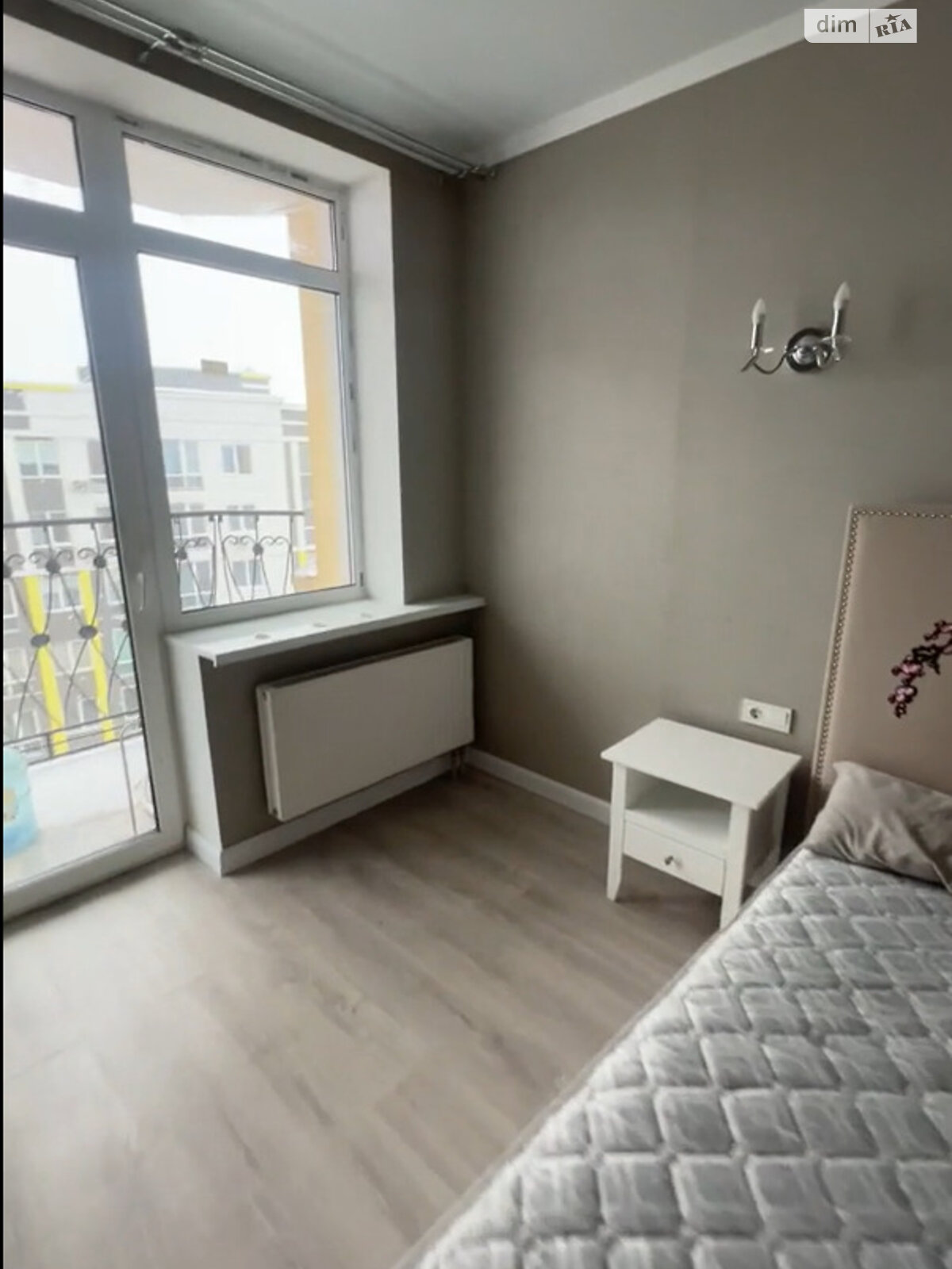 Продаж багатокімнатної квартири в Ірпені, на вул. Західна 4, фото 1 Продаж багатокімнатної квартири в Ірпені, на вул. Західна 4, фото 1