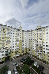 Продажа трехкомнатной квартиры в Ивано-Франковске, на ул. Бытовая 4, район Арсенал фото 2