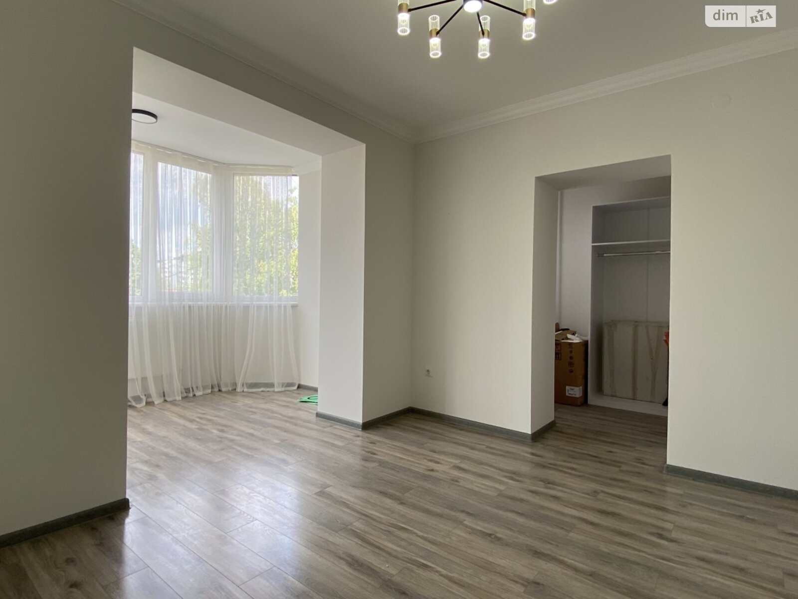 Продаж трикімнатної квартири в Івано-Франківську, на вул. Карпатської Січі, район Арсенал фото 1 Продаж трикімнатної квартири в Івано-Франківську, на вул. Карпатської Січі, район Арсенал фото 1