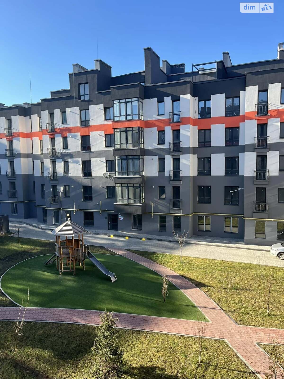 Продаж трикімнатної квартири в Івано-Франківську, на вул. Національної Гвардії 16Л, район Арсенал фото 1 Продаж трикімнатної квартири в Івано-Франківську, на вул. Національної Гвардії 16Л, район Арсенал фото 1