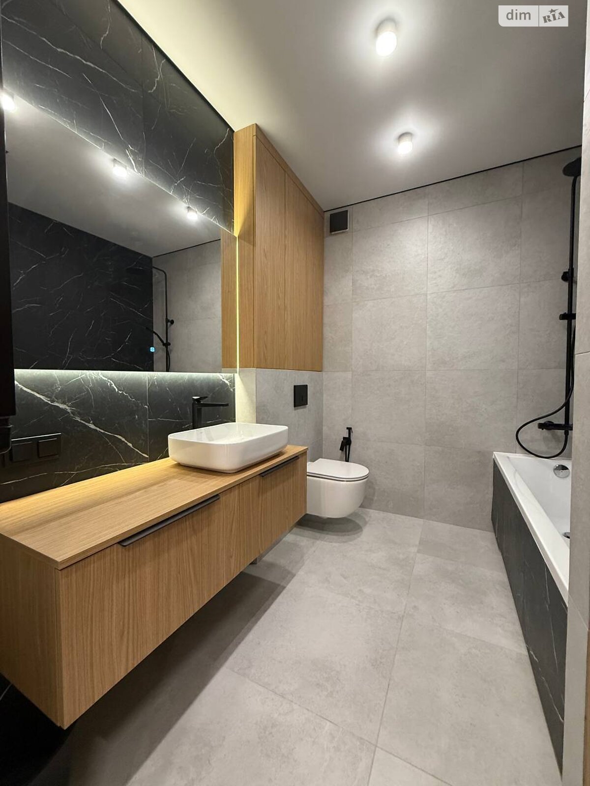 Продажа двухкомнатной квартиры в Ивано-Франковске, на ул. Национальной Гвардии, район Арсенал фото 1