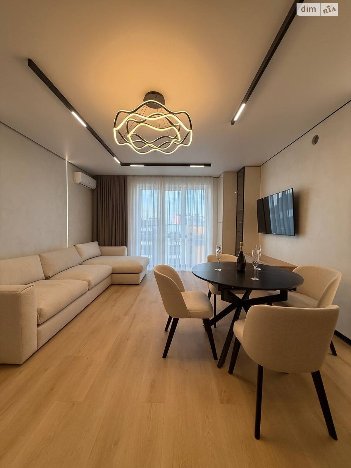 Продажа двухкомнатной квартиры в Ивано-Франковске, на ул. Национальной Гвардии, район Арсенал фото 1