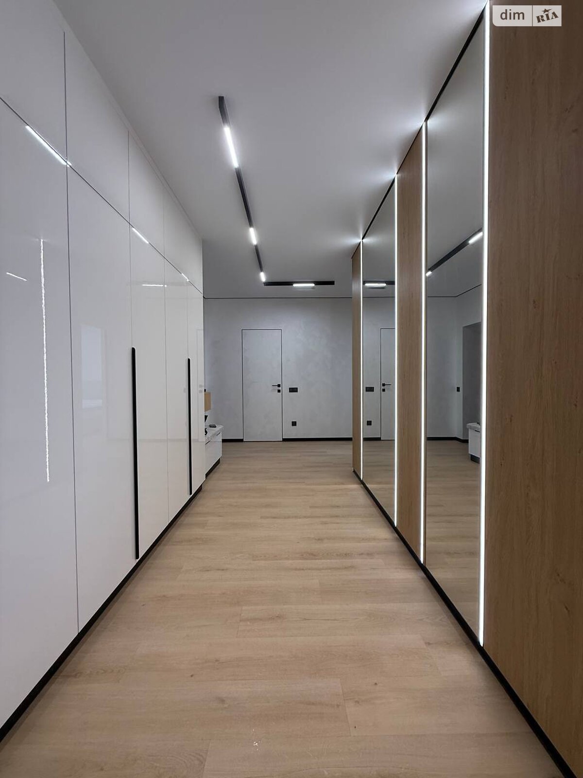 Продажа двухкомнатной квартиры в Ивано-Франковске, на ул. Национальной Гвардии, район Арсенал фото 1