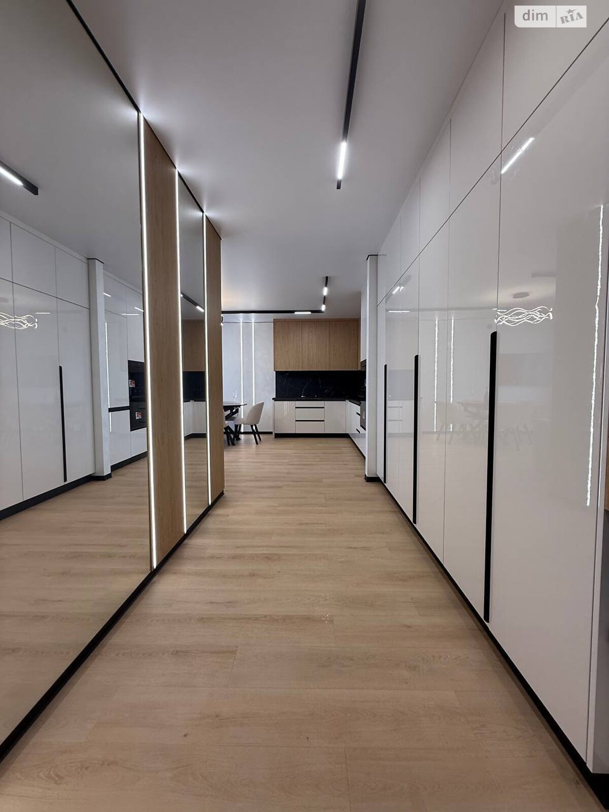 Продажа двухкомнатной квартиры в Ивано-Франковске, на ул. Национальной Гвардии, район Арсенал фото 1