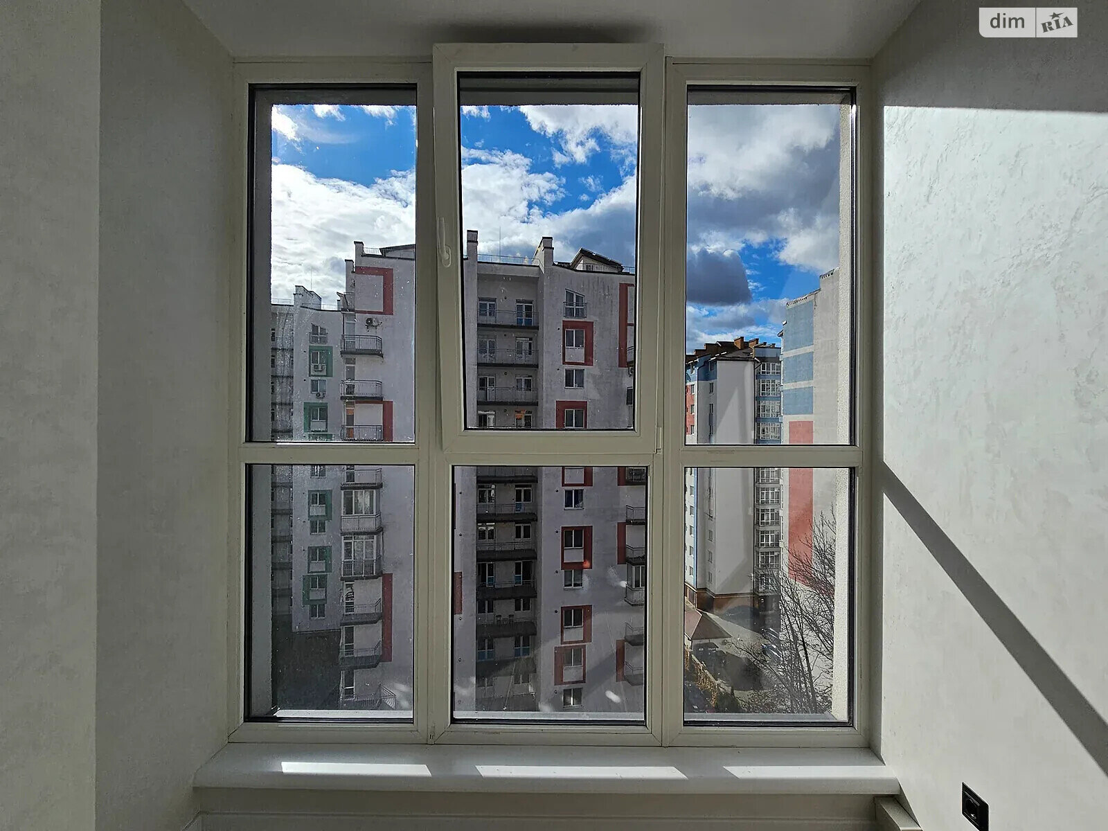 Продаж двокімнатної квартири в Івано-Франківську, на вул. Національної Гвардії 3В, район Арсенал фото 1 Продаж двокімнатної квартири в Івано-Франківську, на вул. Національної Гвардії 3В, район Арсенал фото 1