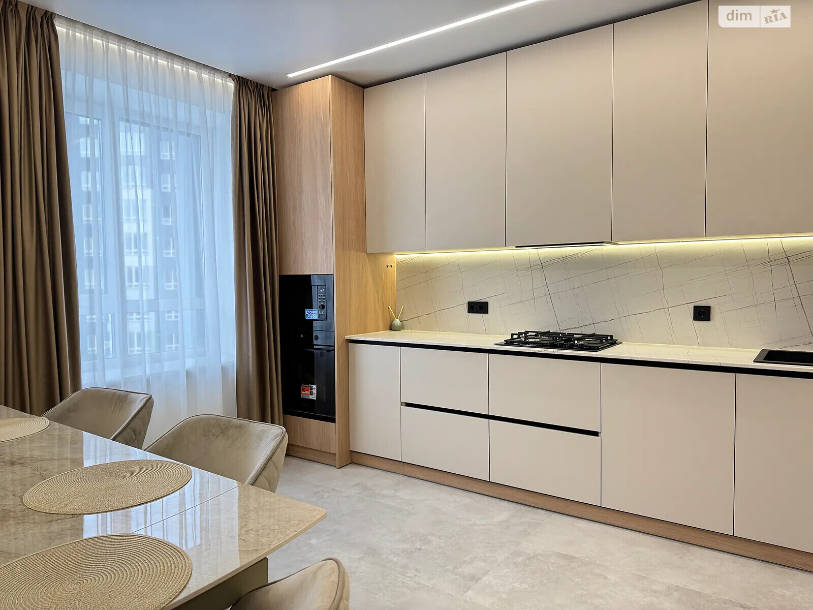 Продажа трехкомнатной квартиры в Криховцах, на ул. Приозерная 2, фото 1