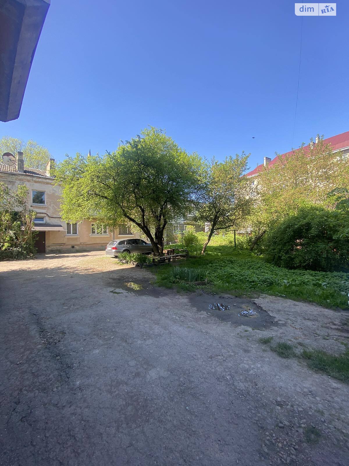 Продаж трикімнатної квартири в Івано-Франківську, на вул. Республіканська 7, кв. 3, район Арсенал фото 1 Продаж трикімнатної квартири в Івано-Франківську, на вул. Республіканська 7, кв. 3, район Арсенал фото 1