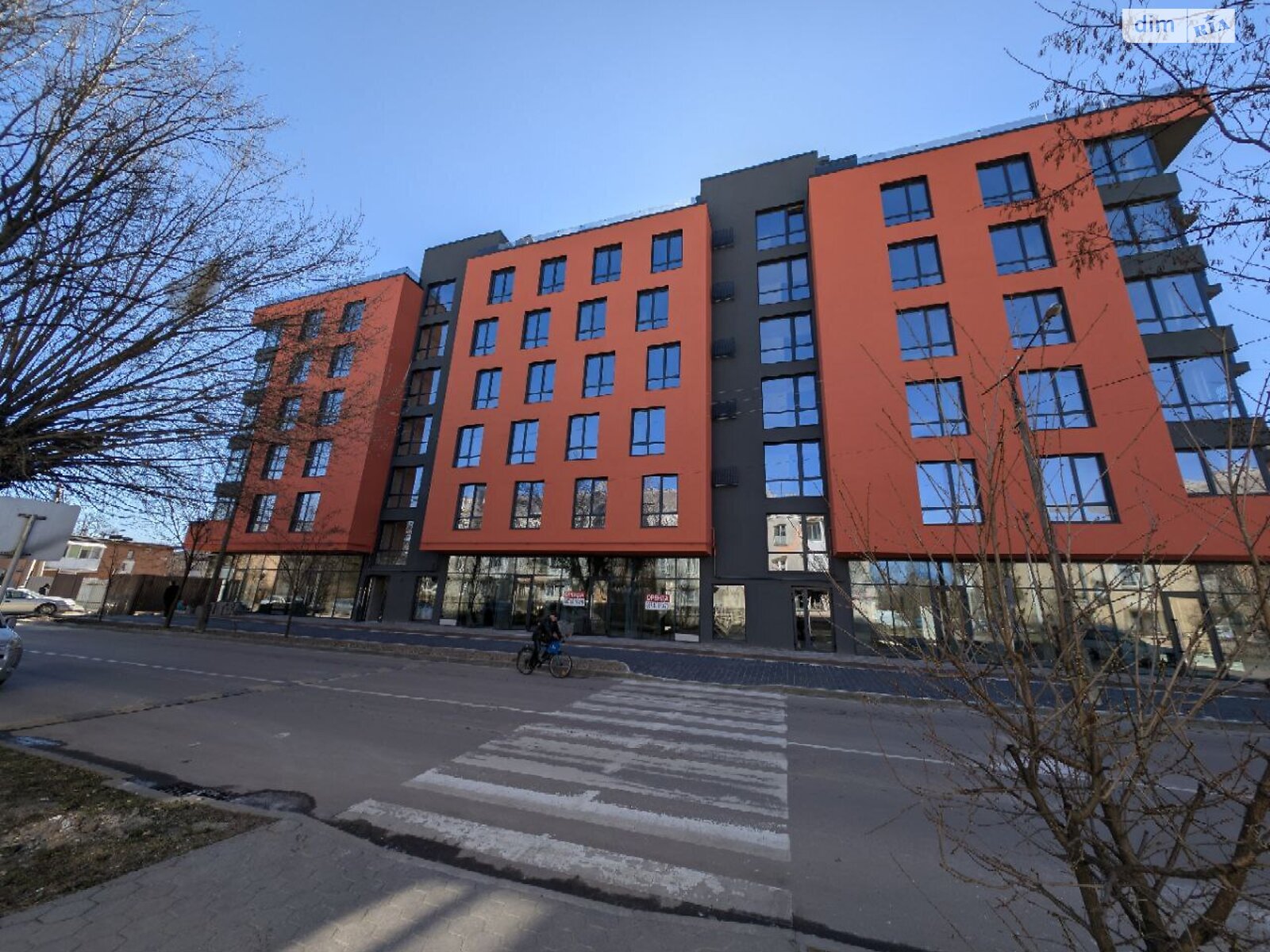 Продаж однокімнатної квартири в Івано-Франківську, на вул. Слави Стецько, район Арсенал фото 1 Продаж однокімнатної квартири в Івано-Франківську, на вул. Слави Стецько, район Арсенал фото 1