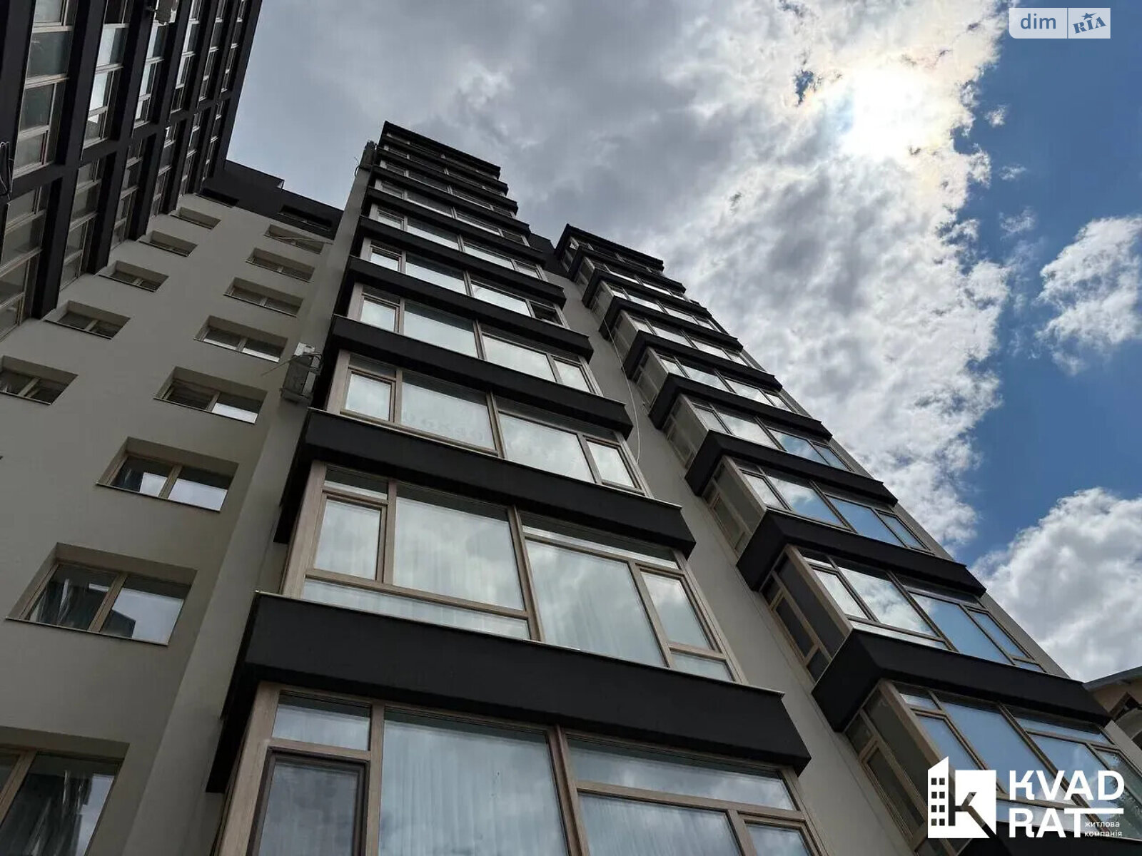Продаж однокімнатної квартири в Івано-Франківську, на вул. Волошина Августина 2А, район Арсенал фото 1 Продаж однокімнатної квартири в Івано-Франківську, на вул. Волошина Августина 2А, район Арсенал фото 1
