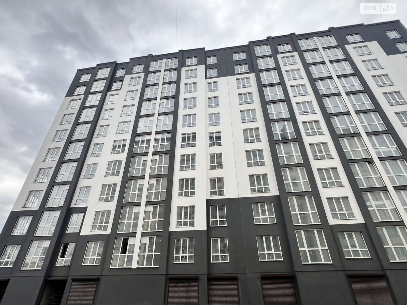 Продажа однокомнатной квартиры в Ивано-Франковске, на ул. Вячеслава Черновола 155, район Арсенал фото 1 Продажа однокомнатной квартиры в Ивано-Франковске, на ул. Вячеслава Черновола 155, район Арсенал фото 1