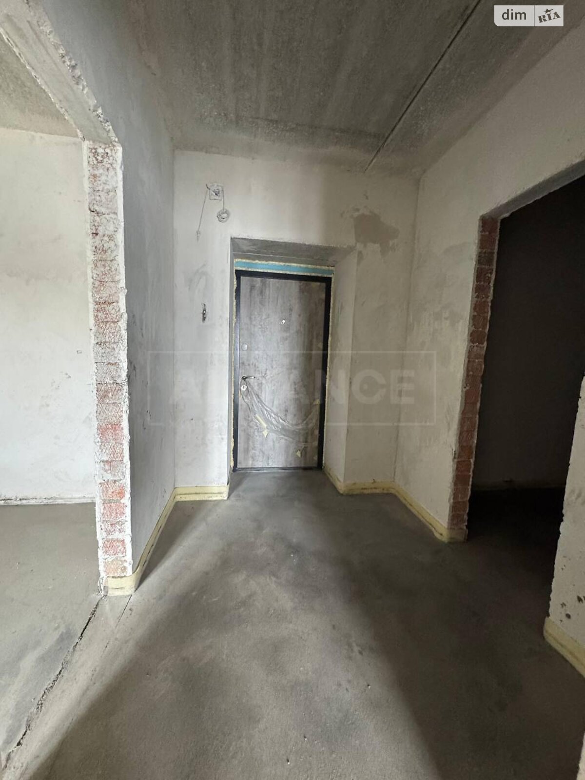 Продажа однокомнатной квартиры в Ивано-Франковске, на ул. Довженко А., район Бам фото 1 Продажа однокомнатной квартиры в Ивано-Франковске, на ул. Довженко А., район Бам фото 1
