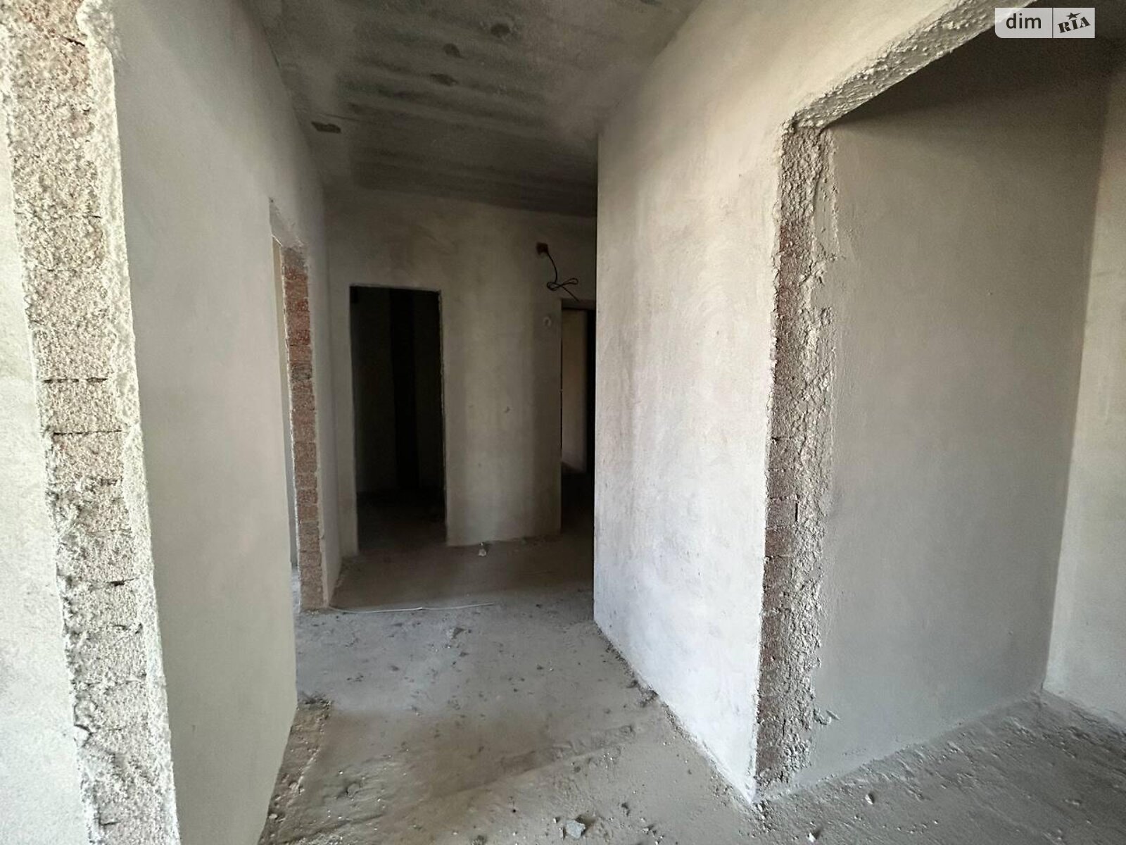 Продаж трикімнатної квартири в Івано-Франківську, на вул. Довженка О., район Бам фото 1 Продаж трикімнатної квартири в Івано-Франківську, на вул. Довженка О., район Бам фото 1