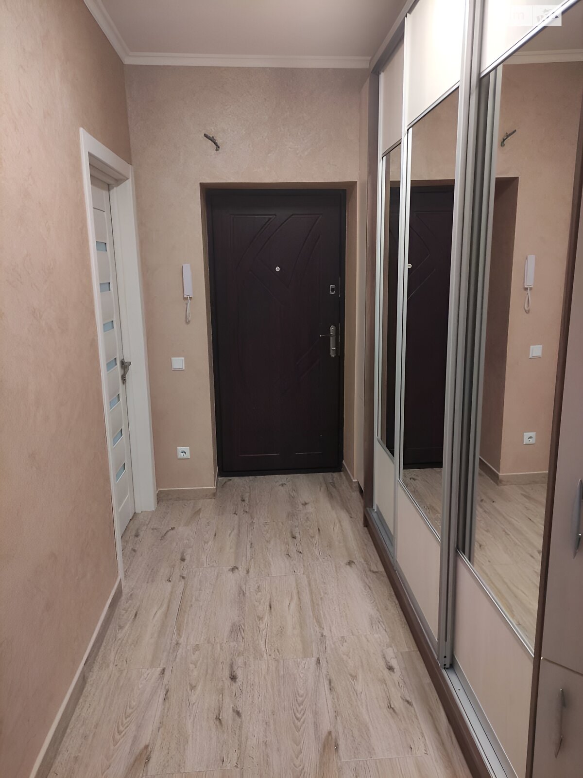Продаж двокімнатної квартири в Івано-Франківську, на вул. Довженка О. 23А, кв. 36, район Бам фото 1 Продаж двокімнатної квартири в Івано-Франківську, на вул. Довженка О. 23А, кв. 36, район Бам фото 1