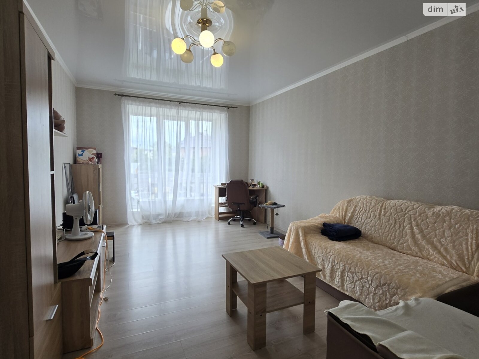 Продаж двокімнатної квартири в Івано-Франківську, на вул. Довженка О. 51, район Бам фото 1 Продаж двокімнатної квартири в Івано-Франківську, на вул. Довженка О. 51, район Бам фото 1